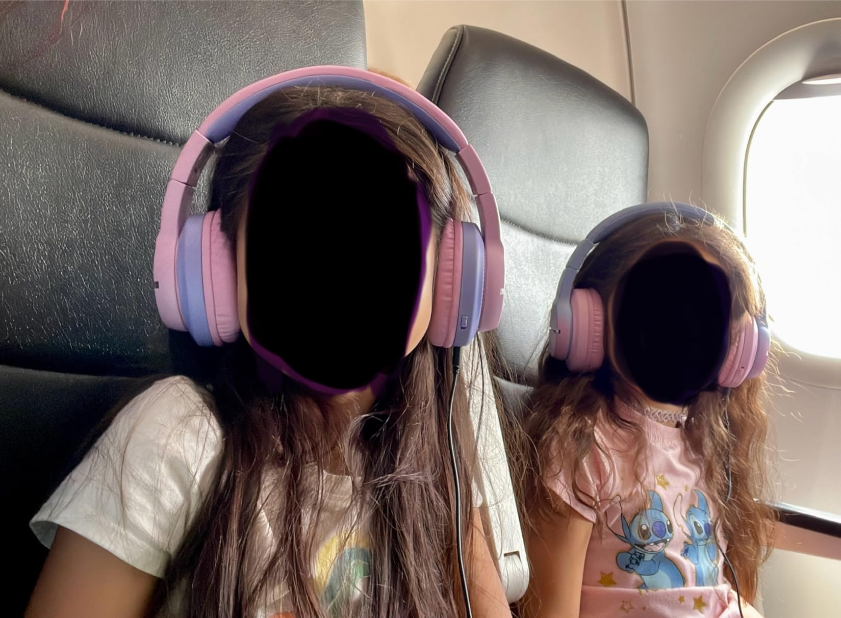iClever BTH12 Kids Bluetooth Headphones 85H Playtime with LED Lights Travel customer photo 1