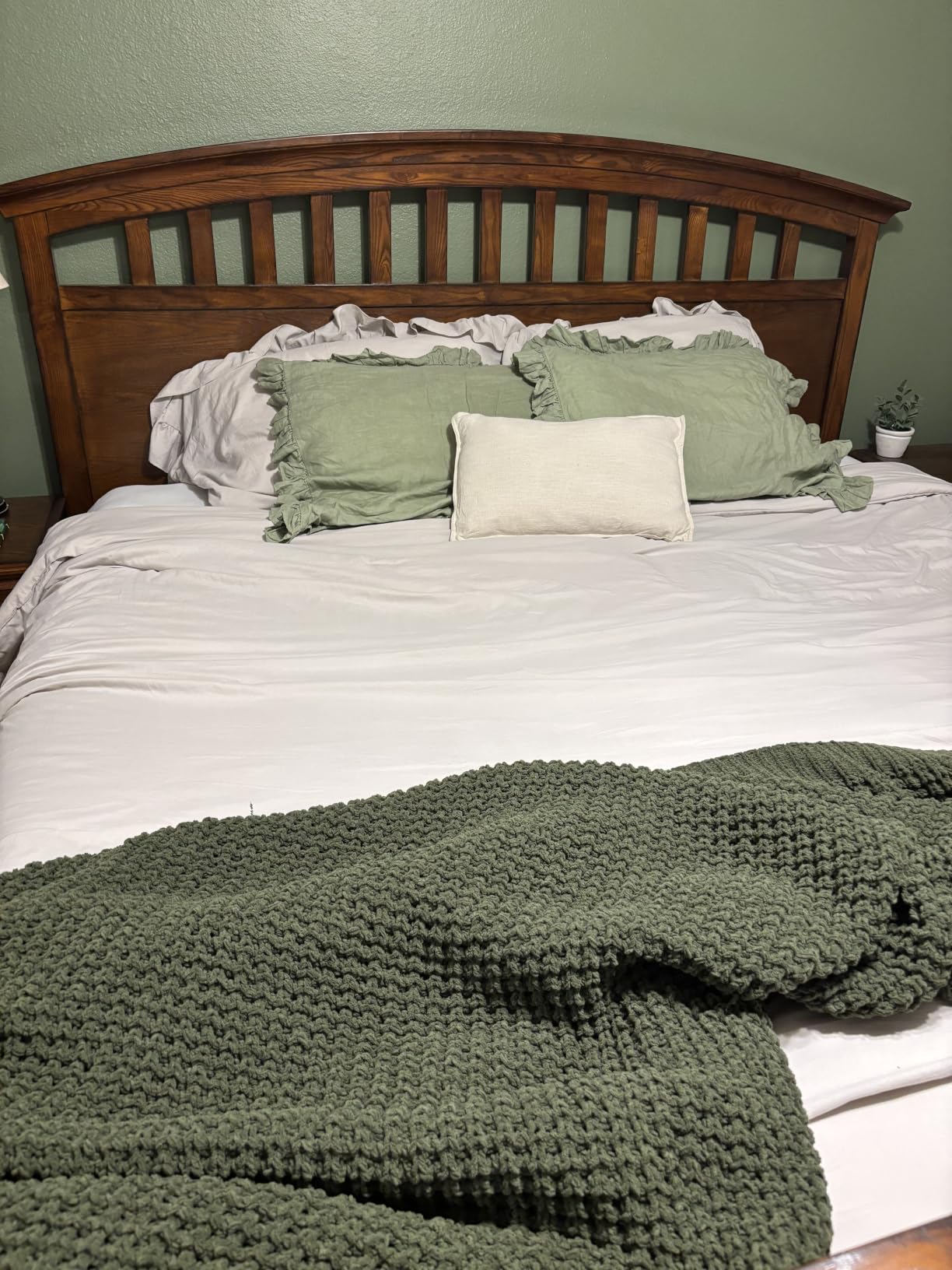 Simple&Opulence 100% Linen Duvet Cover Set, 3 PCS Natural French Flax Ruffle Duvet Cover King Size, Breathable Comfy Linen Bedding Comforter Cover with 2 Pillowcases (Natural Linen, 104