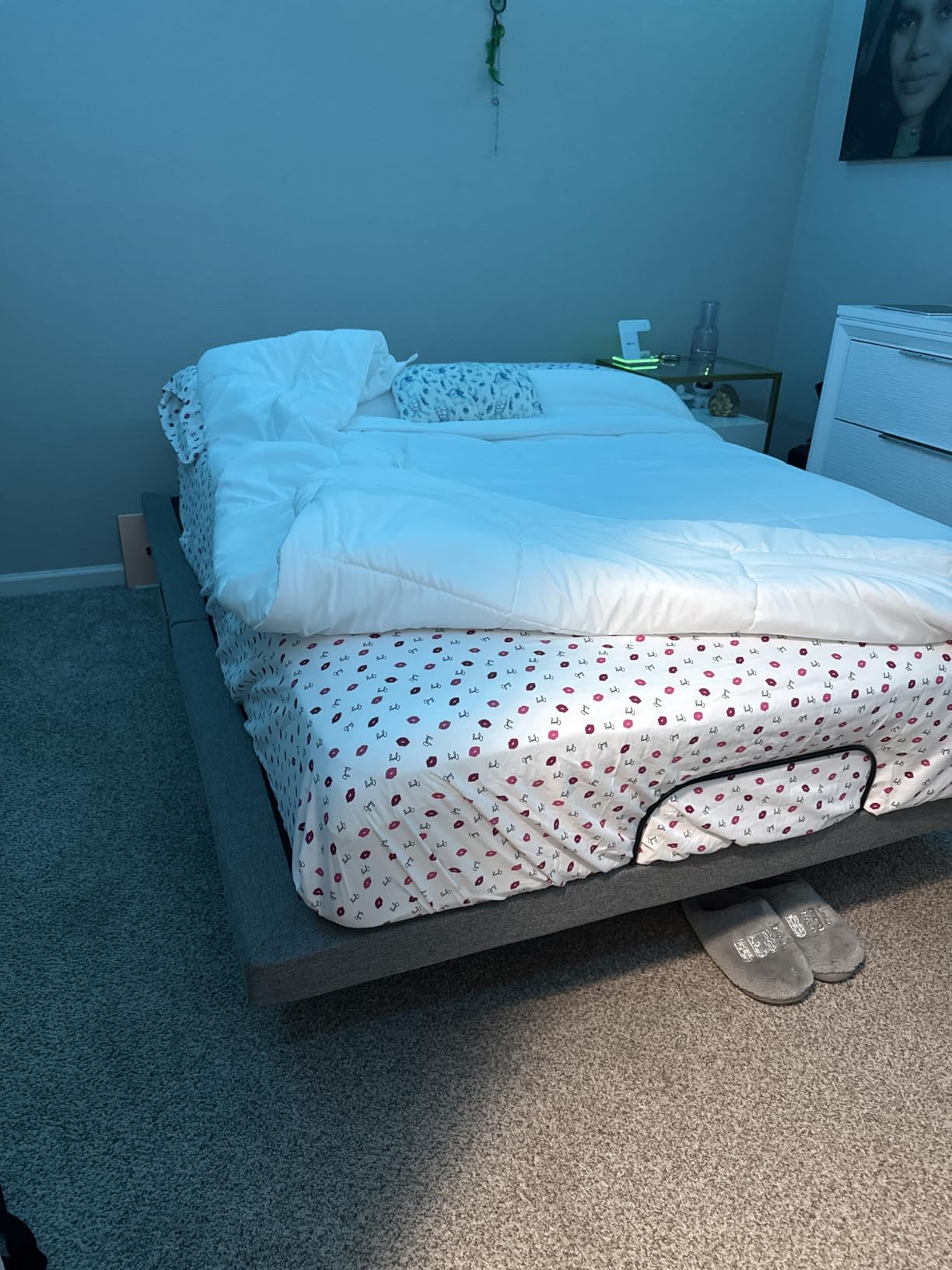 Best Choice Products Ergonomic Split King Size Adjustable Bed Frame, Electric Base w/Wireless Remote Control, Nightlight, Massager, 2 USB Ports customer photo 2