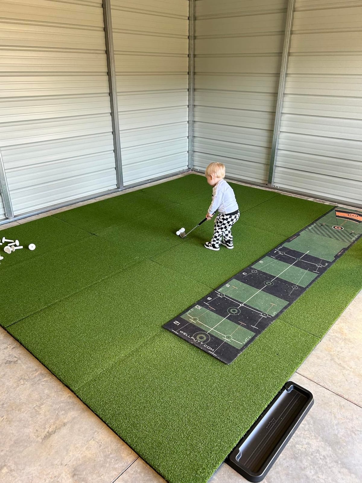 GoSports Elite Golf Hitting Mat for Indoor and Outdoor Practice - Withstands Thousands of Shots - Heavy-Duty Turf Driving Range Mats Works with Golf Simulators - Includes 3 tees - Choose Your Size customer photo 2