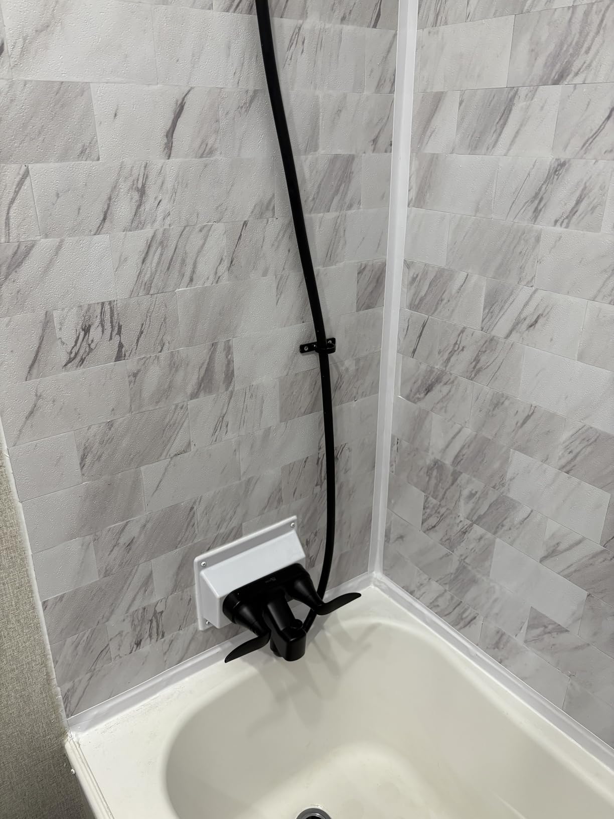 RV Shower Head with Hose, High Pressure Shower Head with Handheld On Off Switch, Travel Trailer, Motorhome and Boat and Camper Must Have RV Accessories Replacement Part, Matte Black customer photo 2