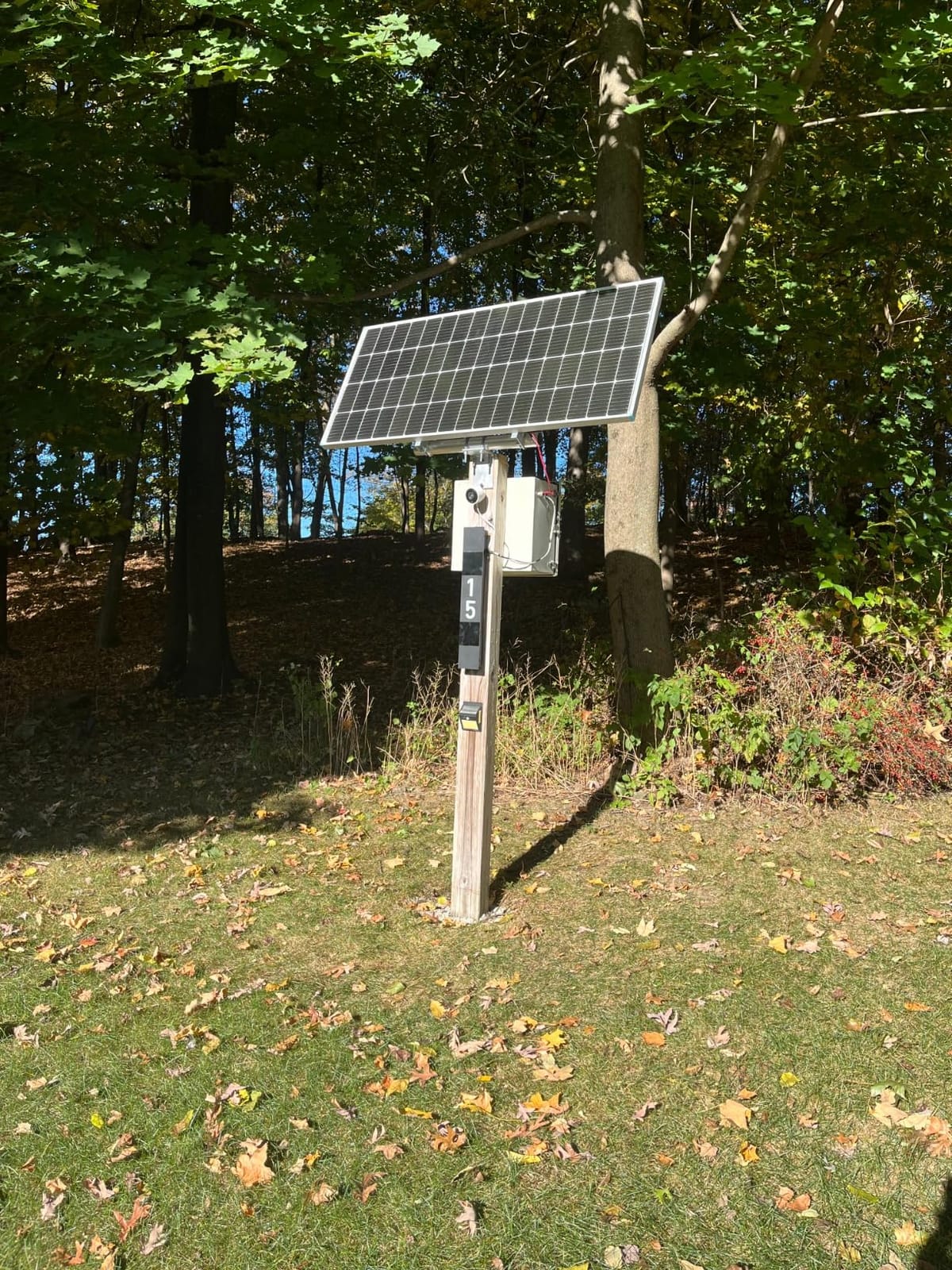 Renogy Solar Panels 200 Watt, N-Type Solar Panel 25% High-Efficiency 16BB customer photo 1