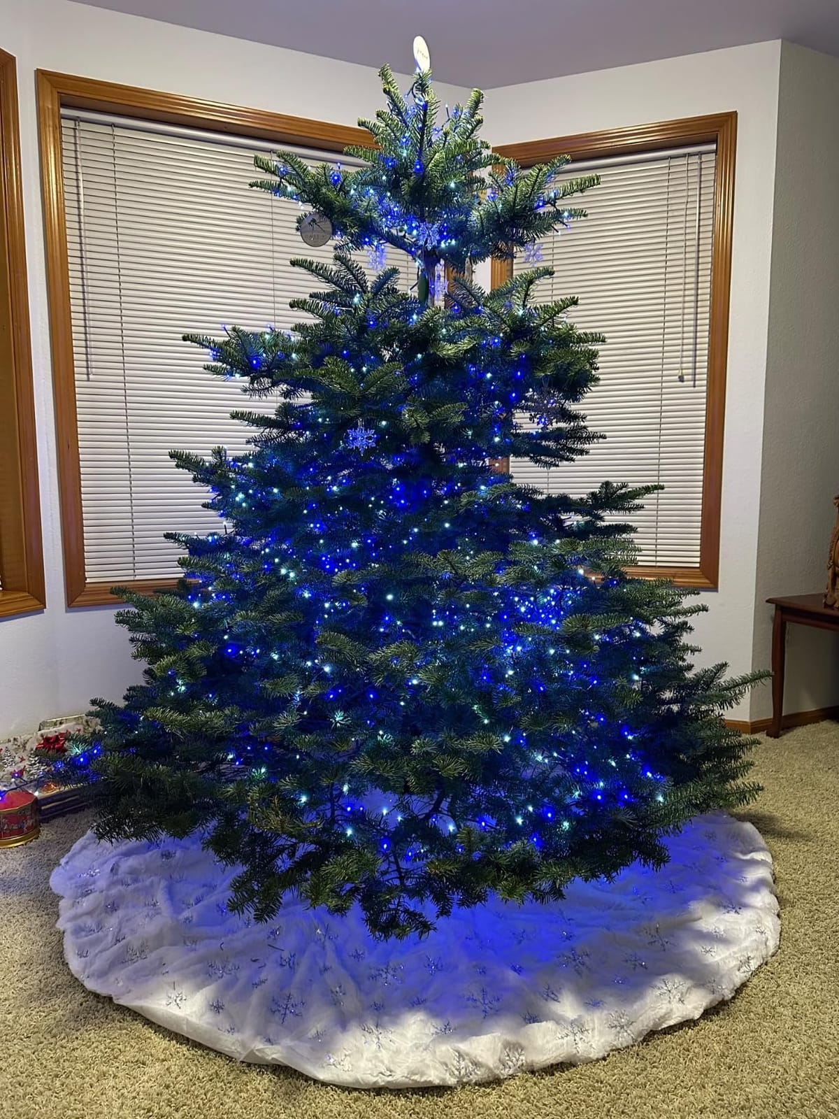 COOLWUFAN 48 Inches Faux Fur Christmas Tree Skirt, Silver Sequin Snowflake customer photo 2