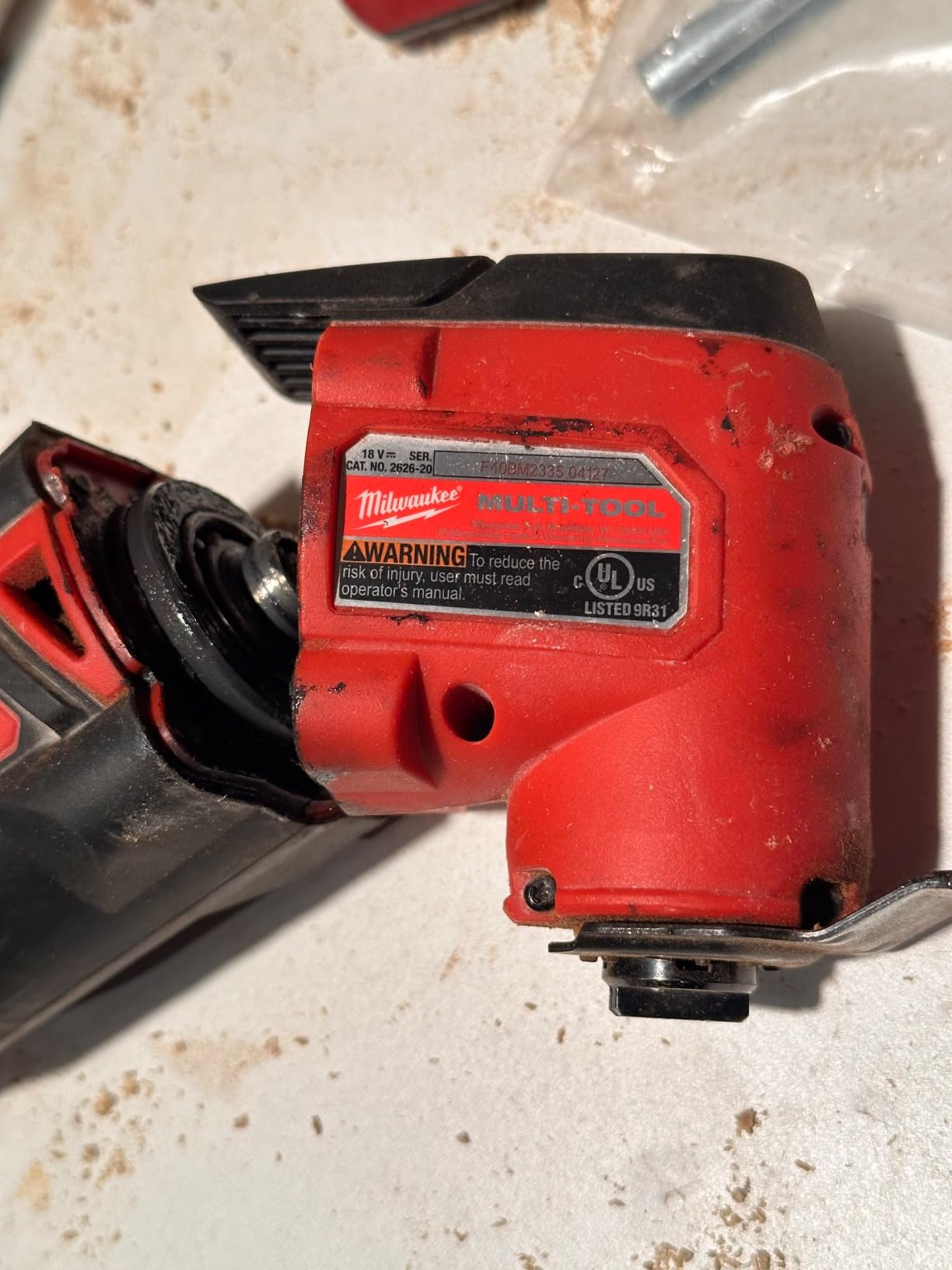 Milwaukee 2526-20 M12 FUEL Brushless Lithium-Ion Cordless Oscillating Multi-Tool (Tool Only) customer photo 2