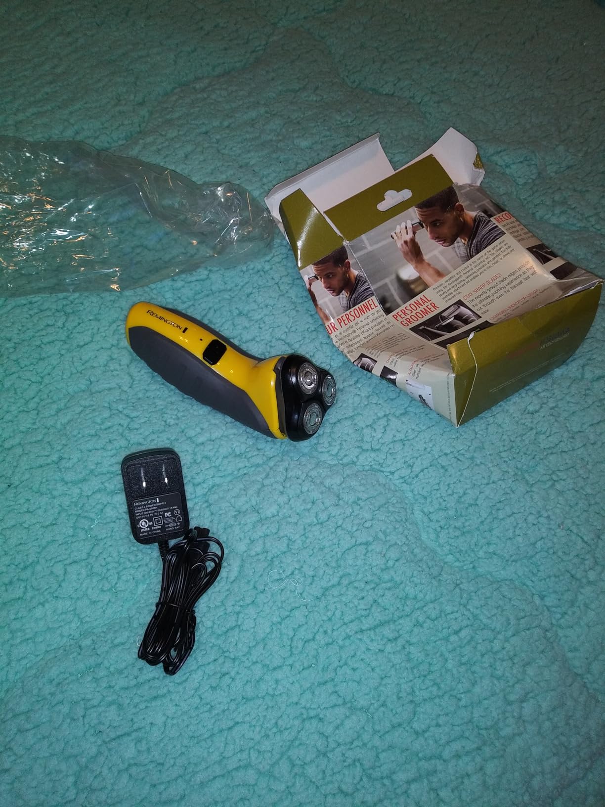Remington Indestructible Rotary Shaver 5100, Electric Razor, Yellow | 100% Waterproof Design, Engineered Tough to Last, Precision Plus Heads, Dual Track Blades for men customer photo 2