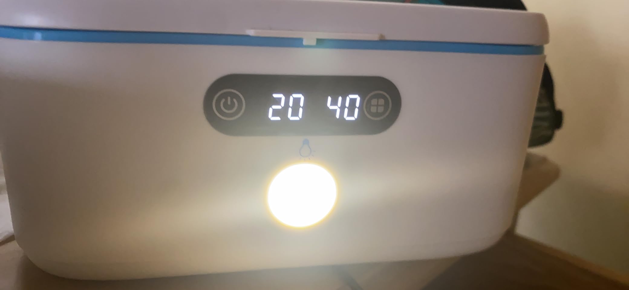 Bellababy Wipe Wamer for Vehicle and Home Use, Baby Wet Wipes Dispenser and Diaper Wipe Warmer with Night Light,Temperature Display,No Need Water and Sponge, ℉ and ℃ Convertible customer photo 2
