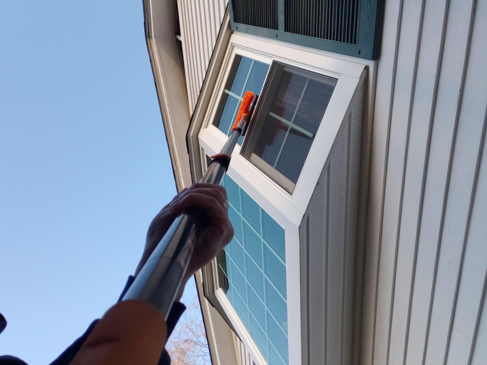 4-12 ft Window Washing Kit with Extension Pole (20+ Foot Reach) customer photo 1