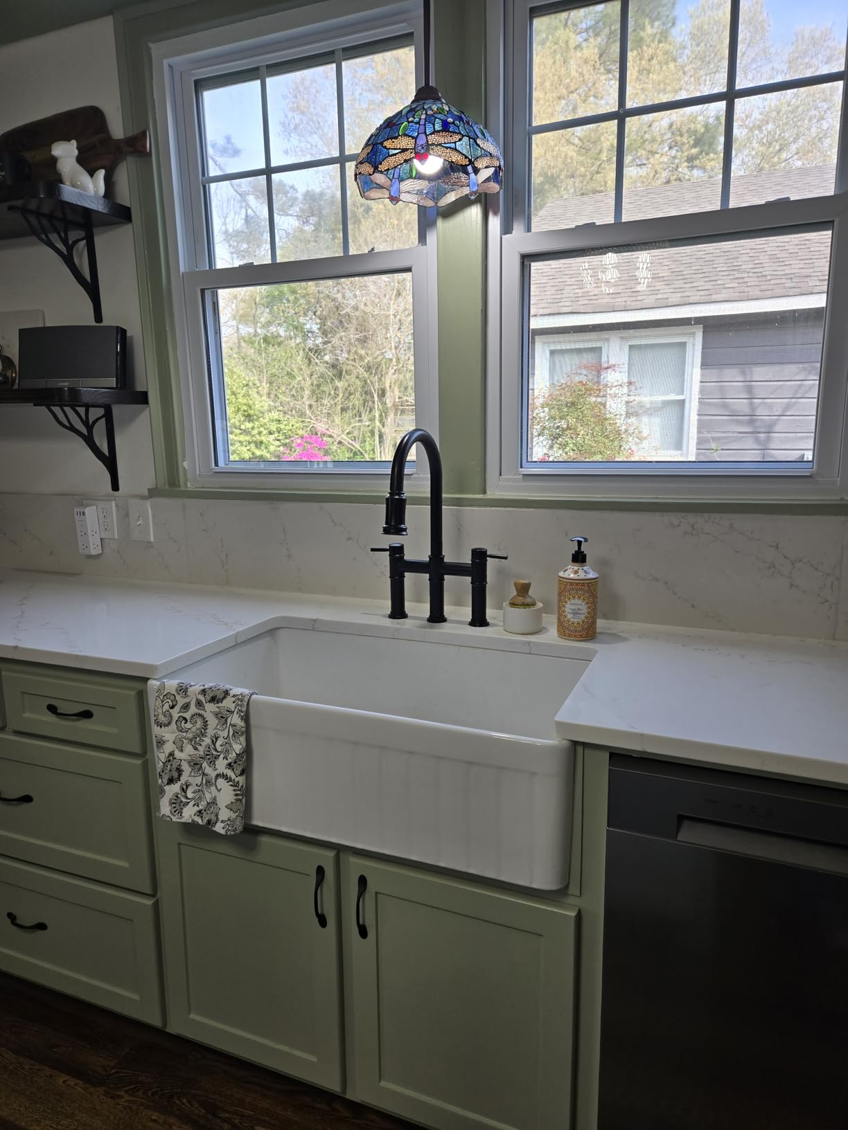 DeerValley White Farmhouse Sink Apron Front Farm Kitchen Sink 30 inch customer photo 2