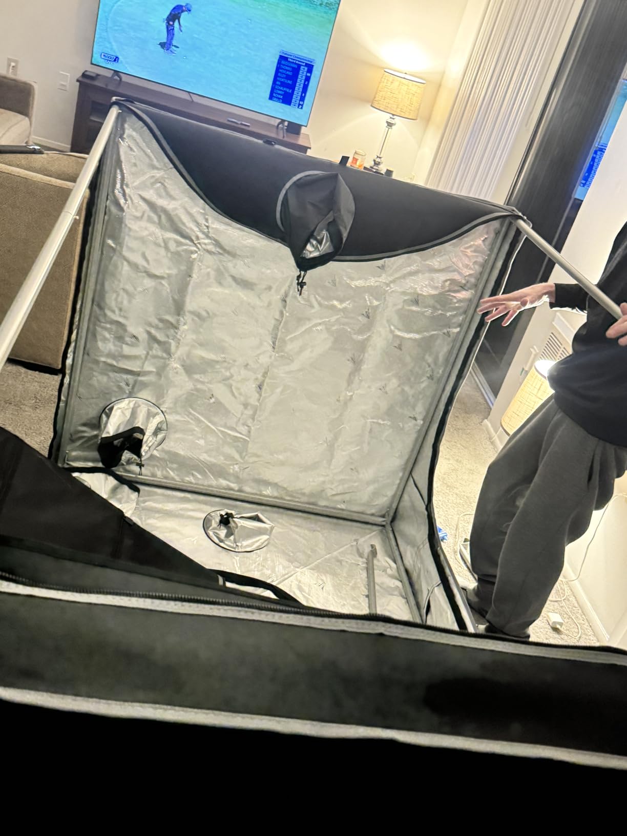 AC Infinity CLOUDLAB 422, Advance Grow Tent 2x2, Thickest Poles & Mylar customer photo 2