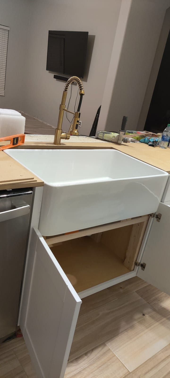 Sarlai 36 White Farmhouse Sink - 36 x 20 Inch Kitchen Sink Apron Front Single Bowl Reversible Ceramic Porcelain Vitreous Fireclay Single Bowl Farmer Sinks Basin customer photo 2