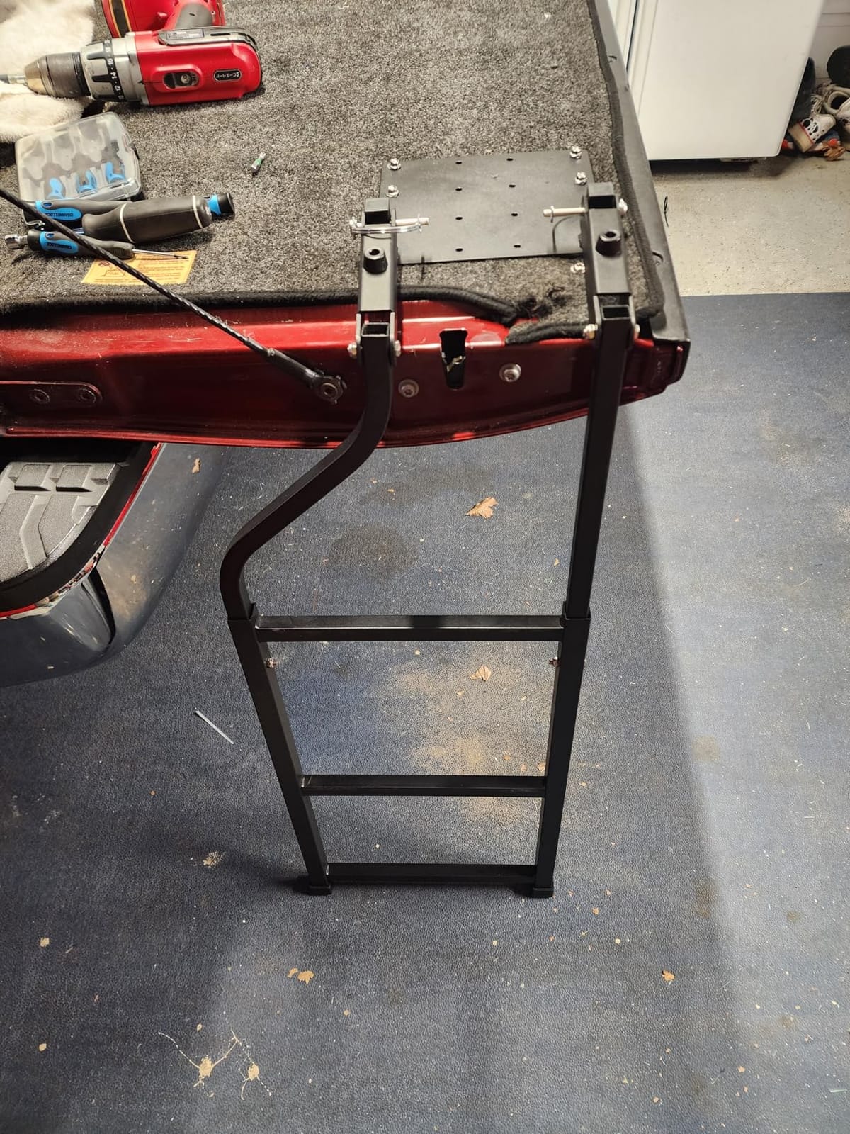Tailgate Ladder Pickup Truck Accessories Universal Extension Step Ladder with Stainless Steel Self Drilling Hex Screws customer photo 1
