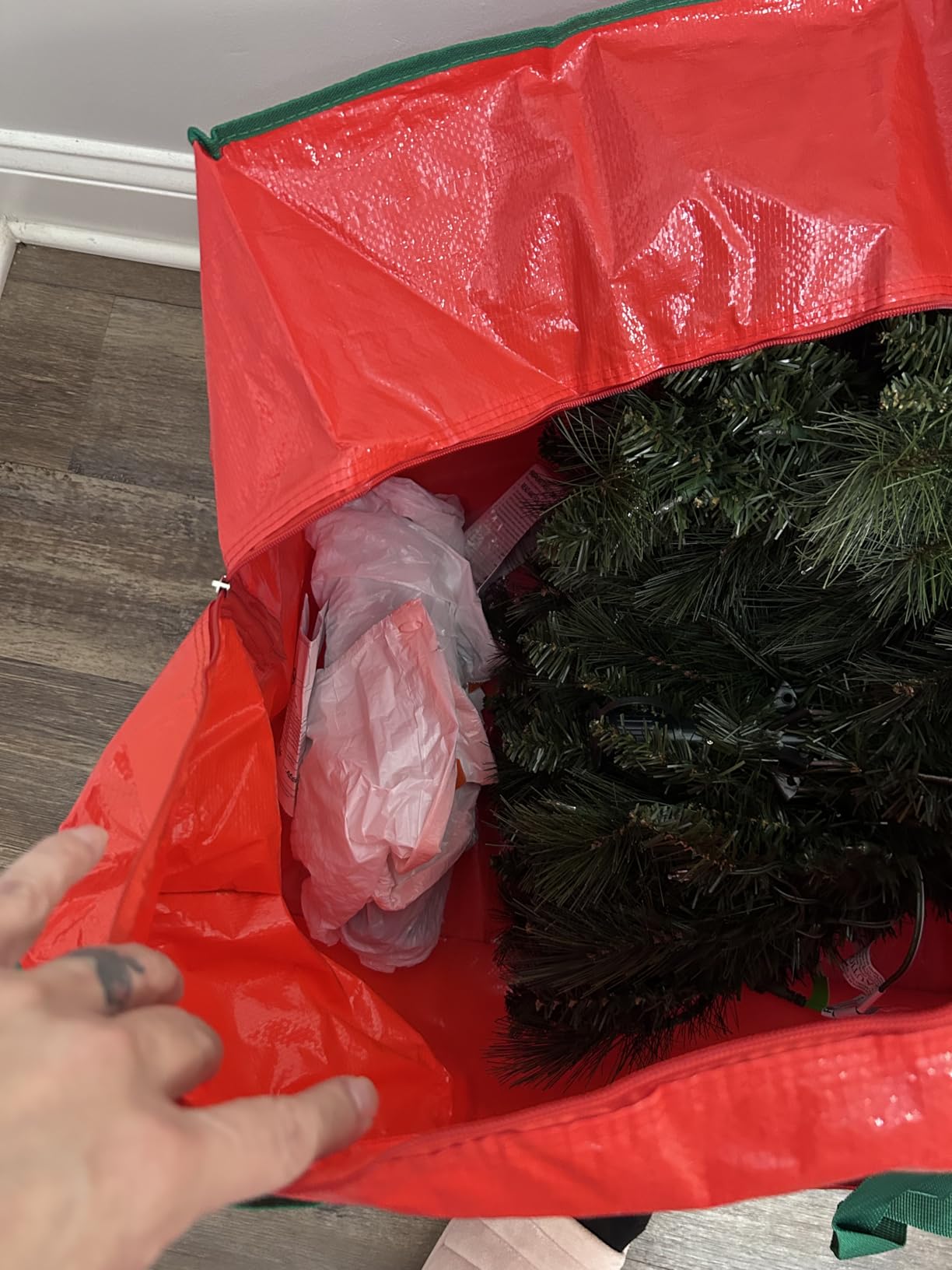 Christmas Tree Storage Bag - Stores 7.5 Foot Artificial Xmas Holiday Tree, Durable Waterproof Material, Zippered Bag, Carry Handles, Protects Against Dust, Insects and Moisture (Green) customer photo 1