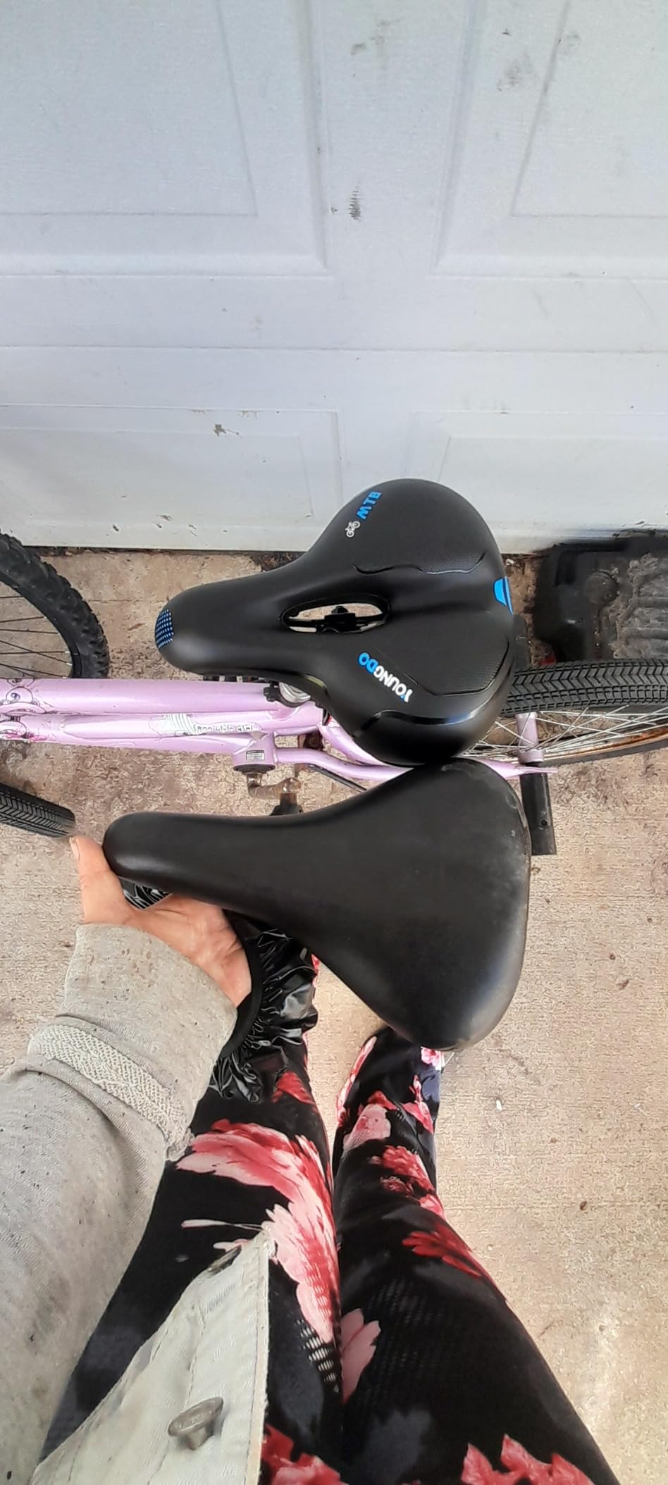 Bike Seat, YOUNGDO Bicycle Saddle Comfortable customer photo 2