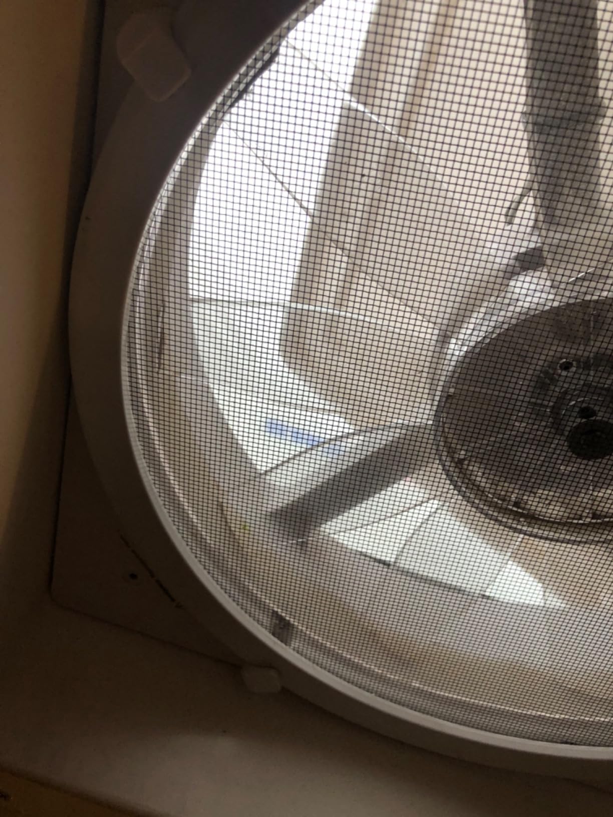 MAXXAIR Maxx II 00-933081 RV Roof Vent Cover, White customer photo 1