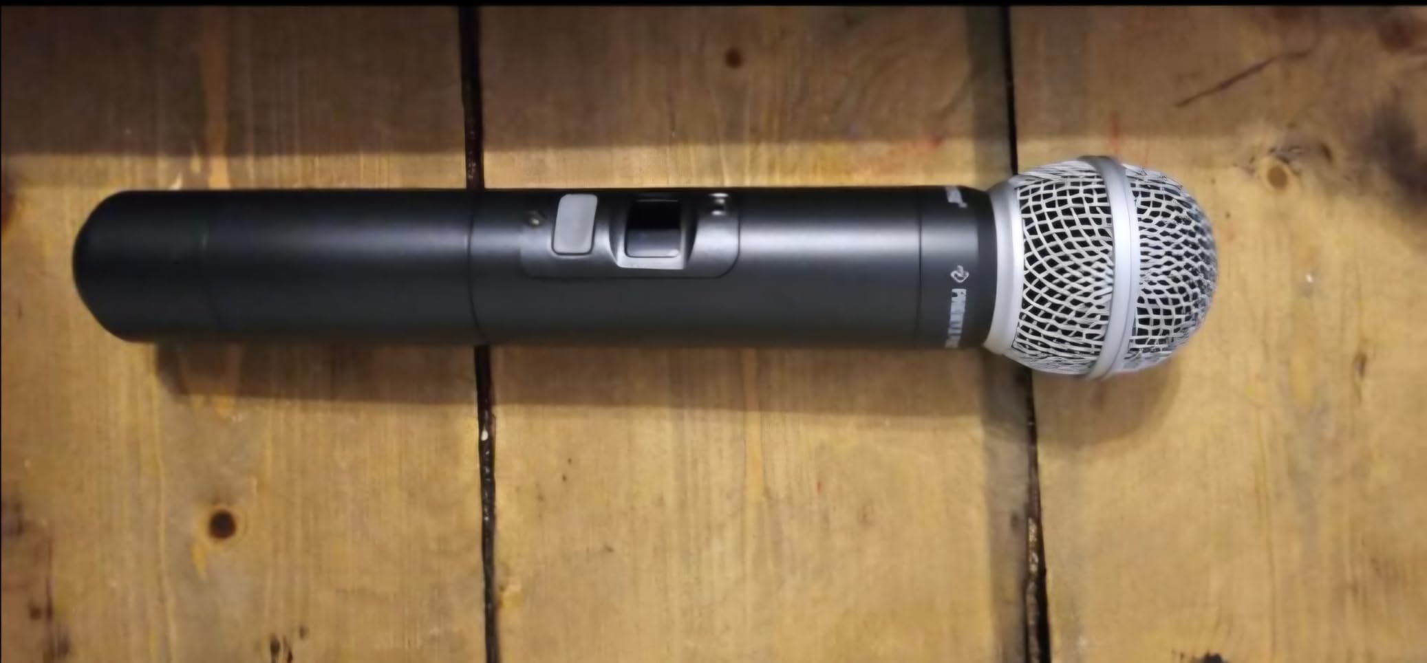 Phenyx Pro 8-Channel UHF Auto Scan Wireless Microphone System,PTU-6000-8H customer photo 1