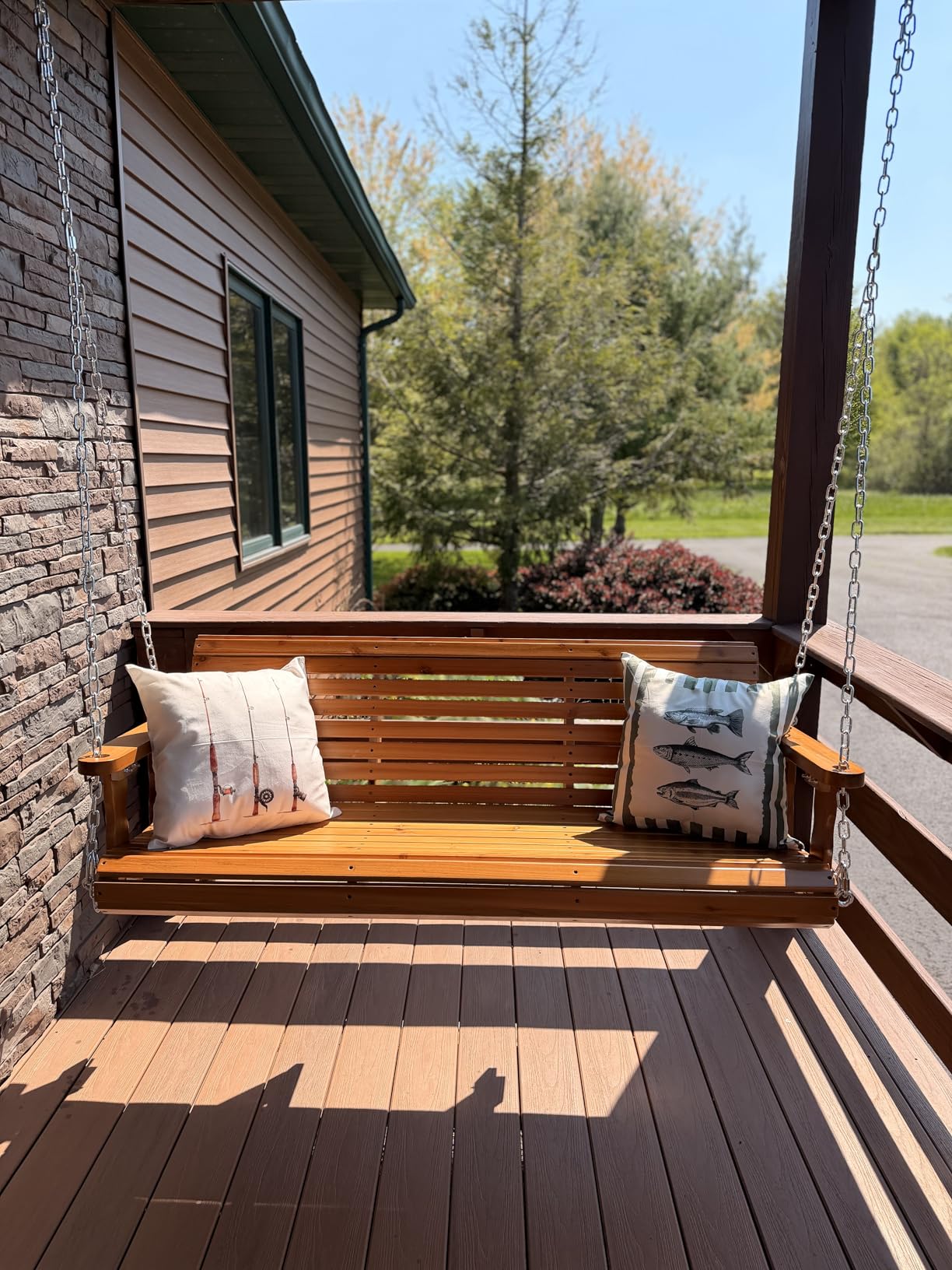 VINGLI 2026 Upgraded 4 FT Wooden Porch Swing, 880 LBS Heavy Duty, Brown customer photo 1