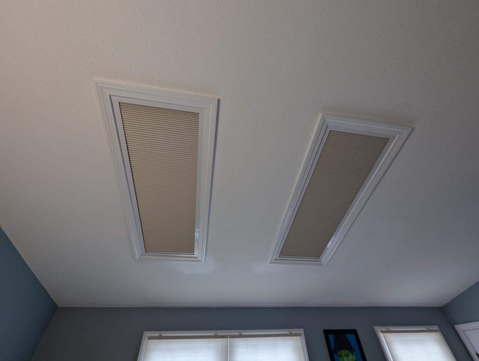 Tipiace Custom Blackout Skylight Window Cellular Shades (White 93021A) customer photo 2