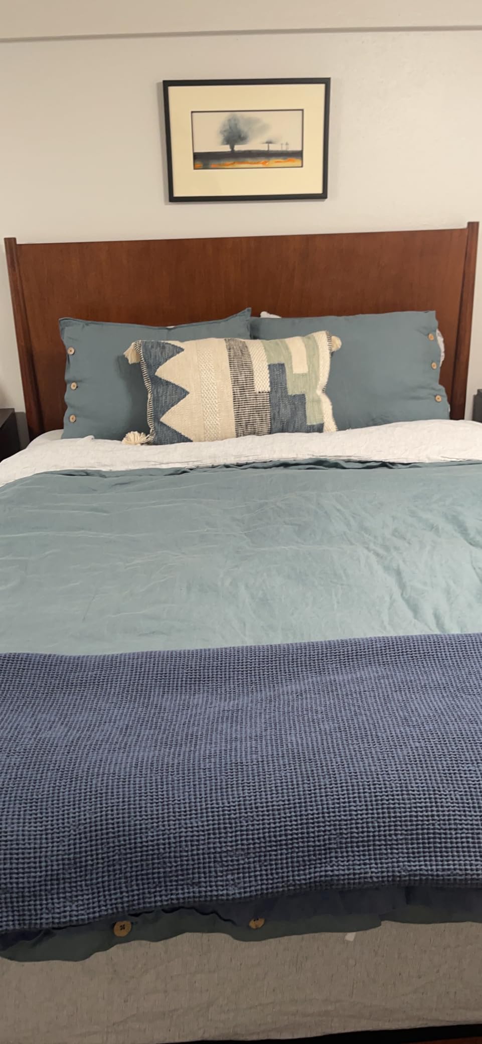 EVERLY 100% Pure Linen Duvet Cover Set Queen Size90X90Inch 3pcs (1 Duvet Cover,2 Pillowcases) Soft and Breathable for All Season with Coconut Button Closure, Suitable for Hot Sleepers-Linen-Queen customer photo 2
