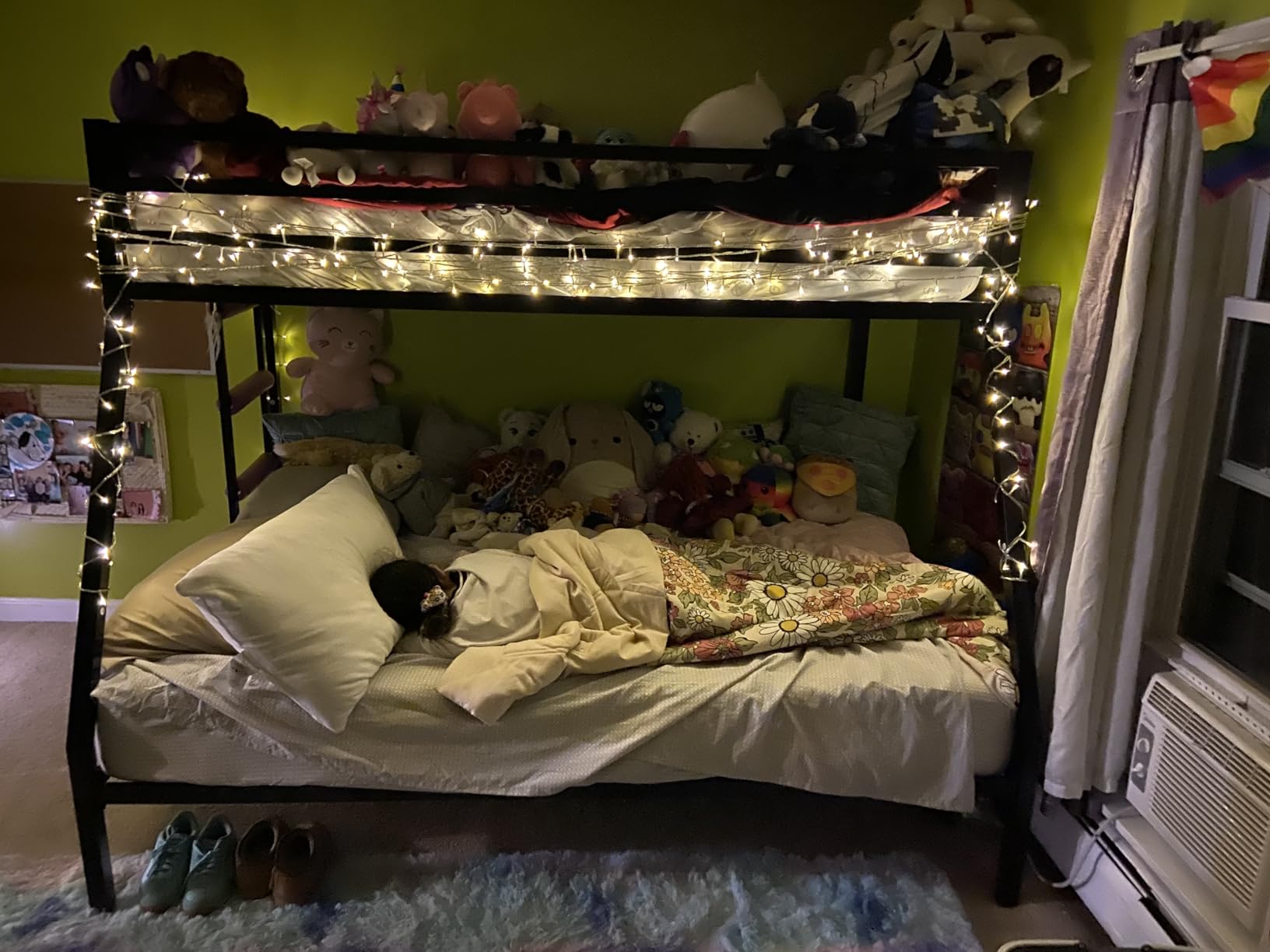 SHA CERLIN Bunk Bed Twin Over Full Size with Ladder and Guardrail,Black customer photo 2