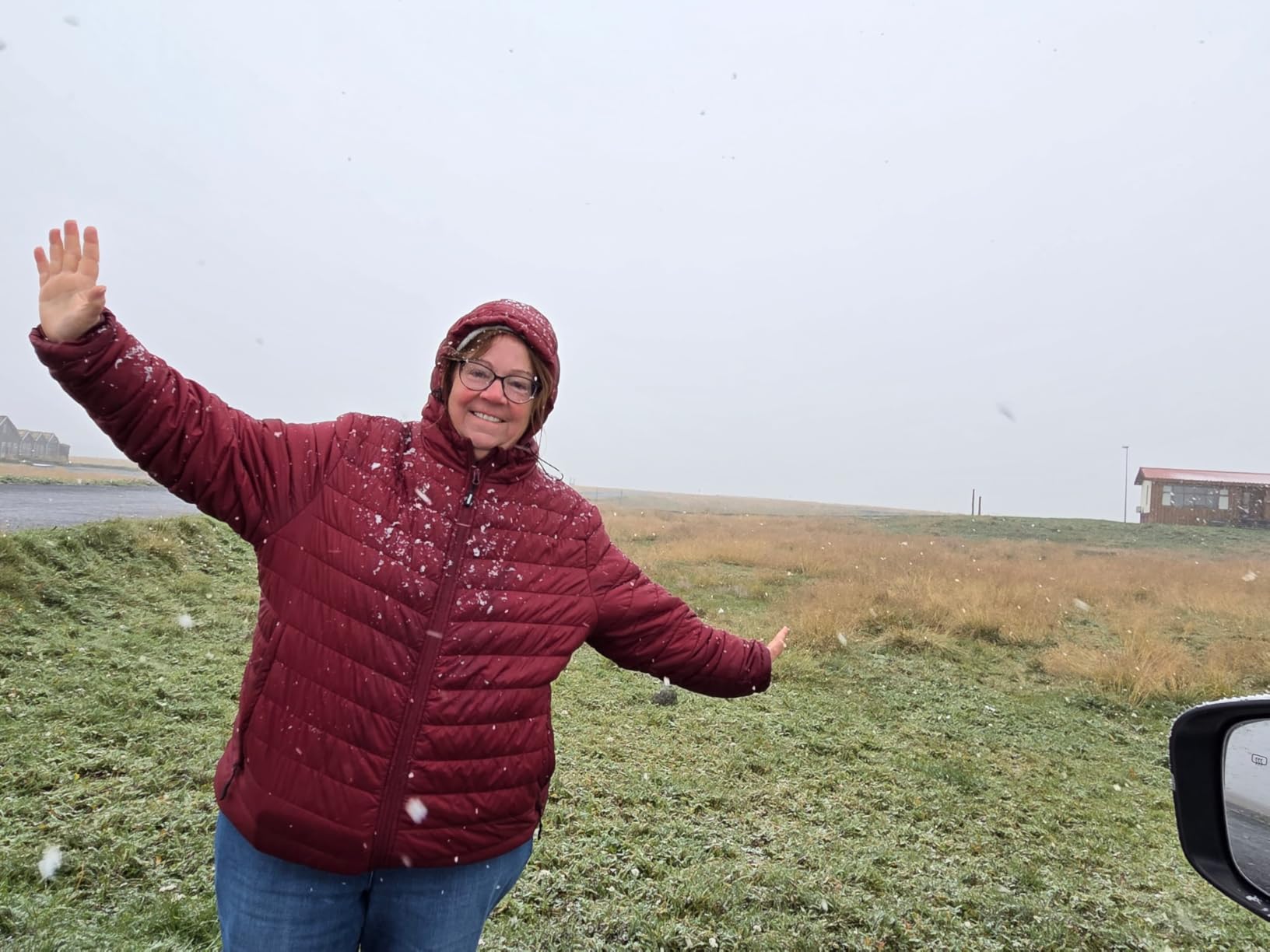 Outdoor Ventures Women's Packable Lightweight Puffer Jacket with Hood customer photo 2