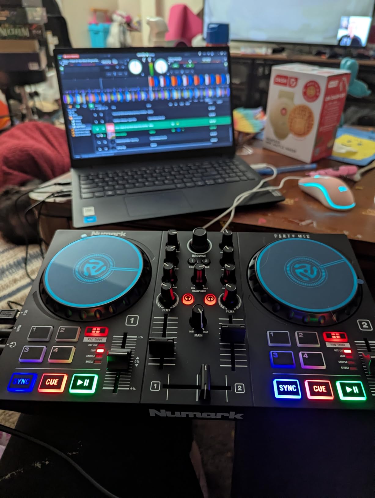 Numark Party Mix II DJ Controller with Built-in Lights | 2-Decks, 2 Filter FX Knobs, DJ Mixer, Touch-Capacitive Wheels, Integrated Audio Interface, and Serato DJ Lite customer photo 2