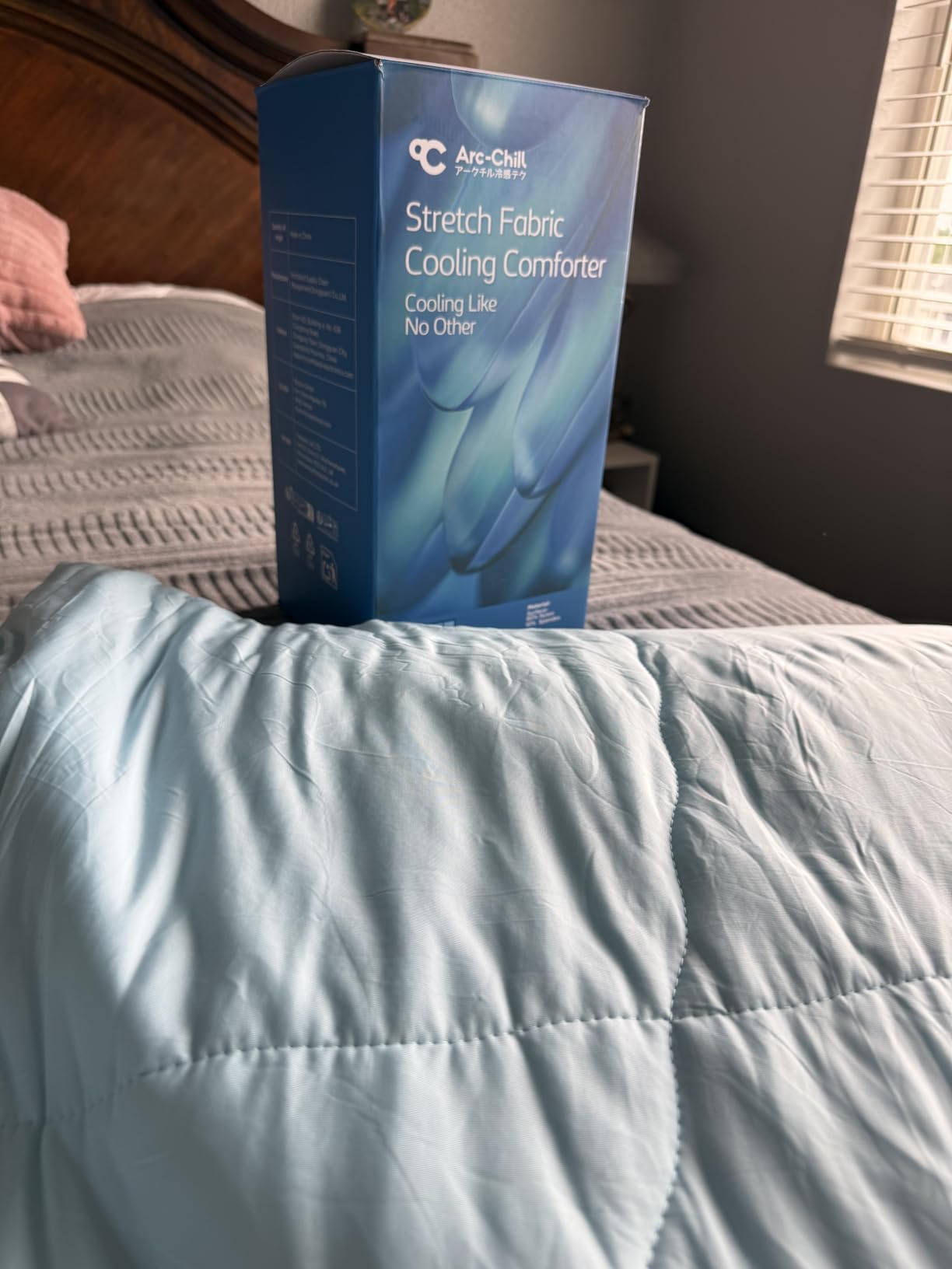 Elegear Cooling Comforter Queen Size, Cooling Blanket for Hot Sleepers,Gray customer photo 2