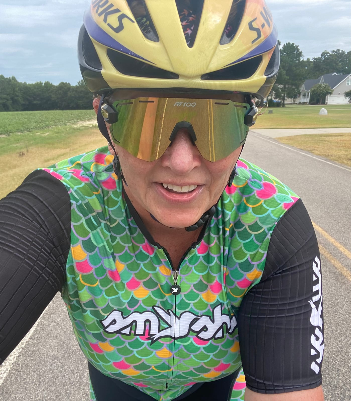 RIDE YOUR WAY Professional wrap around Frameless Cycling Sunglasses for Men and Women customer photo 1