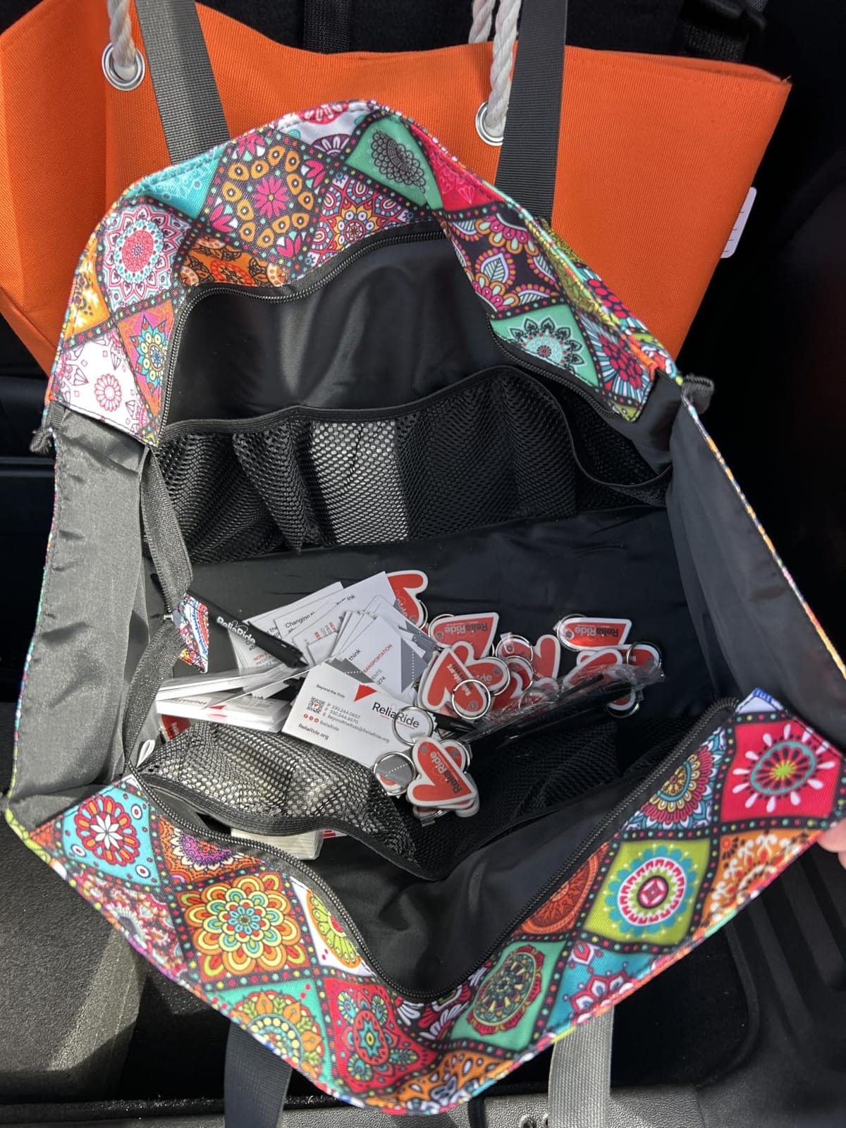 TOPDesign Utility Water Resistant Tote Bag with 13 Pockets, Zipper Closure customer photo 2