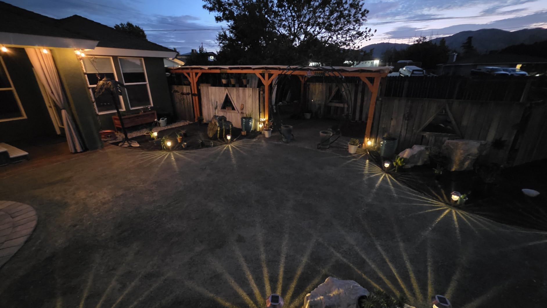 XMCOSY+ Solar Pathway Lights Outdoor, 6 Pack Solar Light Outdoor Waterproof customer photo 2