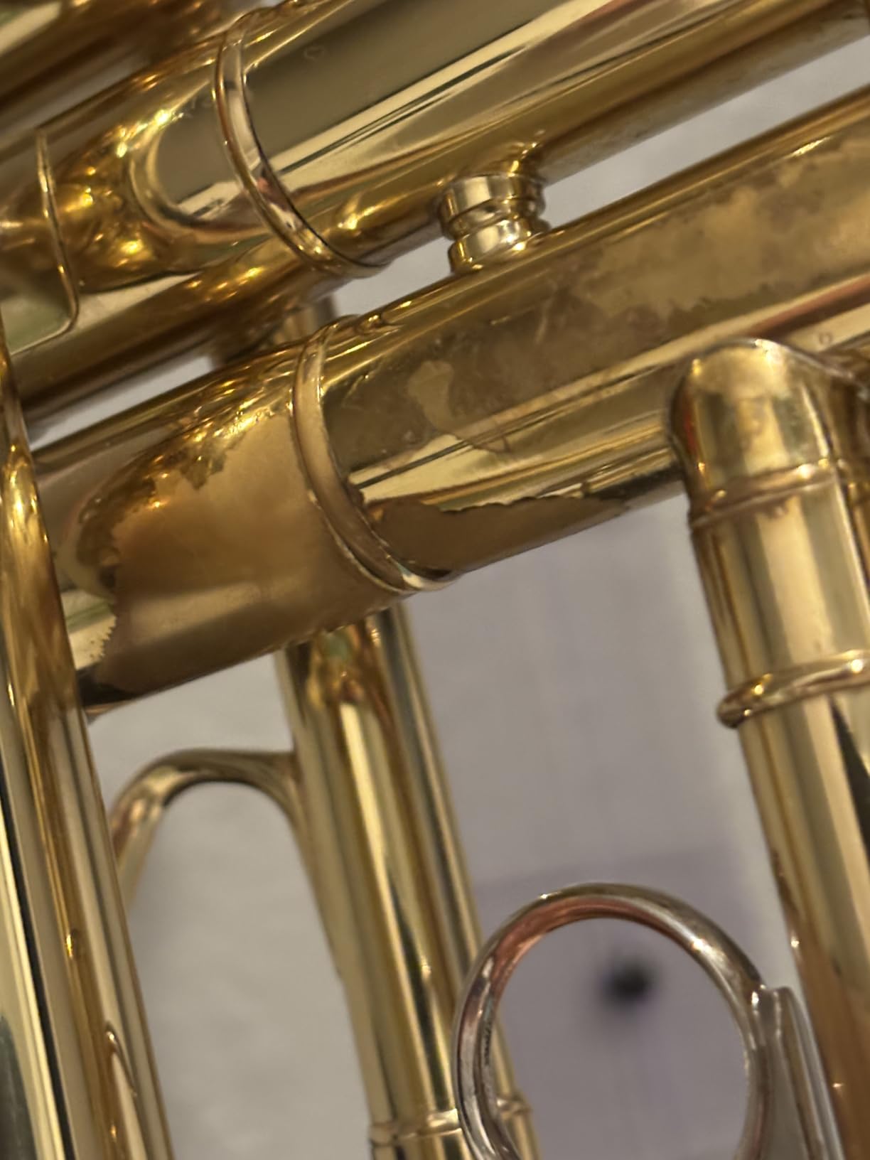 Student Bb Trumpet, Gold Finish Brass for School Band Orchestra Beginners customer photo 1