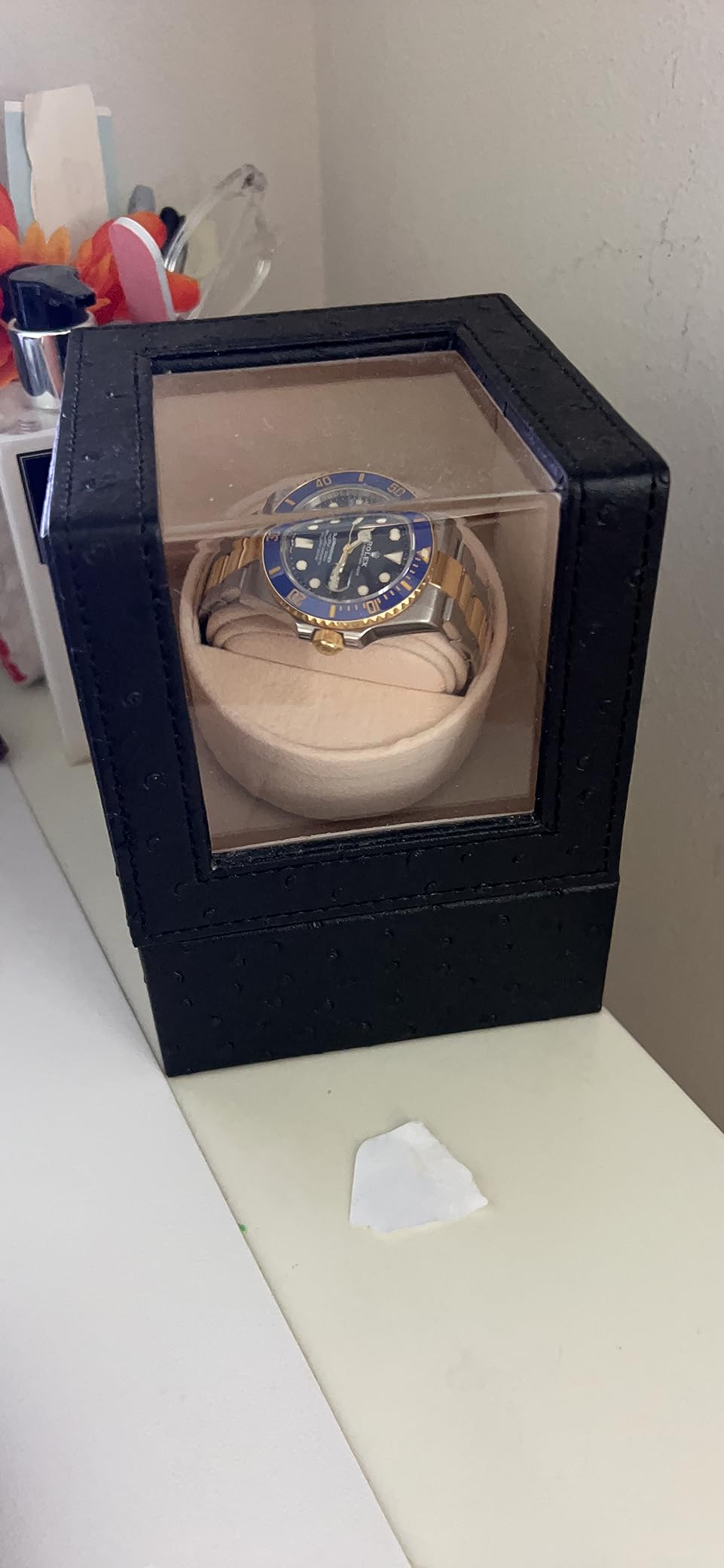 Automatic Single Watch Winder for Automatic Watches,Rotating Watch Case with Japanese Quiet Motor,AC Adapter or Battery Powered customer photo 1