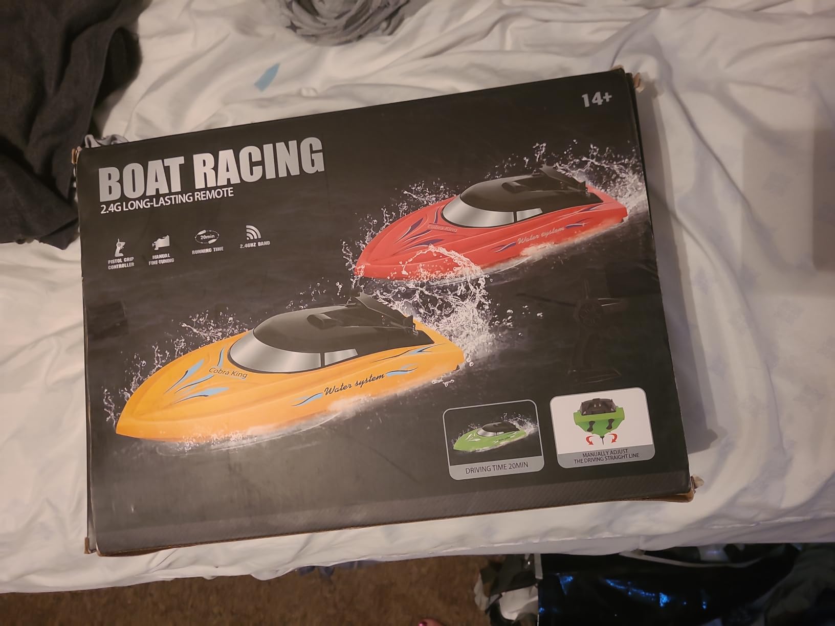 3PACK Remote Control Rc Boat for Kids, 2.4Ghz Control, Whole Body Waterproof, 6 Rechargeable Batteries Summer Water Toys for Pools Lakes River & Bathtub. customer photo 2