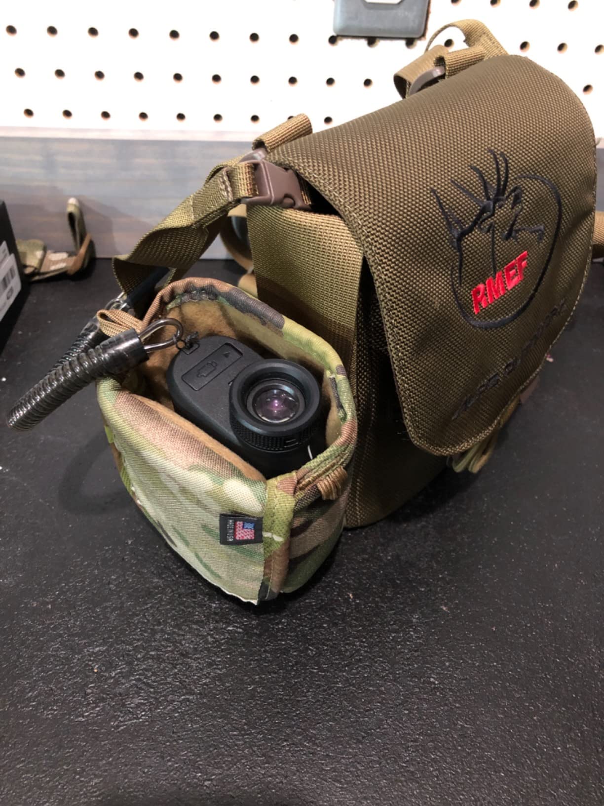 TIDEWE Hunting Rangefinder, Rechargeable Camo Laser Range Finder 700/1000Y customer photo 2