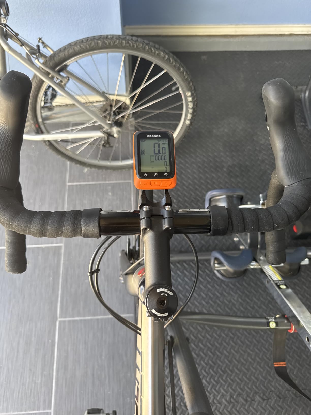 COOSPO Bike Computer Wireless GPS, Cycling Computer GPS Bike Tracker with Bluetooth/ANT+, Waterproof Bicycle Computer GPS Speedometer with Auto Backlight, 2.4 inch LCD Display customer photo 1