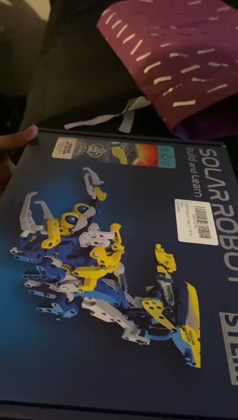 STEM Projects 11-in-1 Solar Robot Toy for Kids Ages 8-12, Science Kits Educational Robotics to Build, Christmas Birthday Gifts for 8 9 10 11 12 13 14 Year Old Boys Girls Teens. customer photo 1