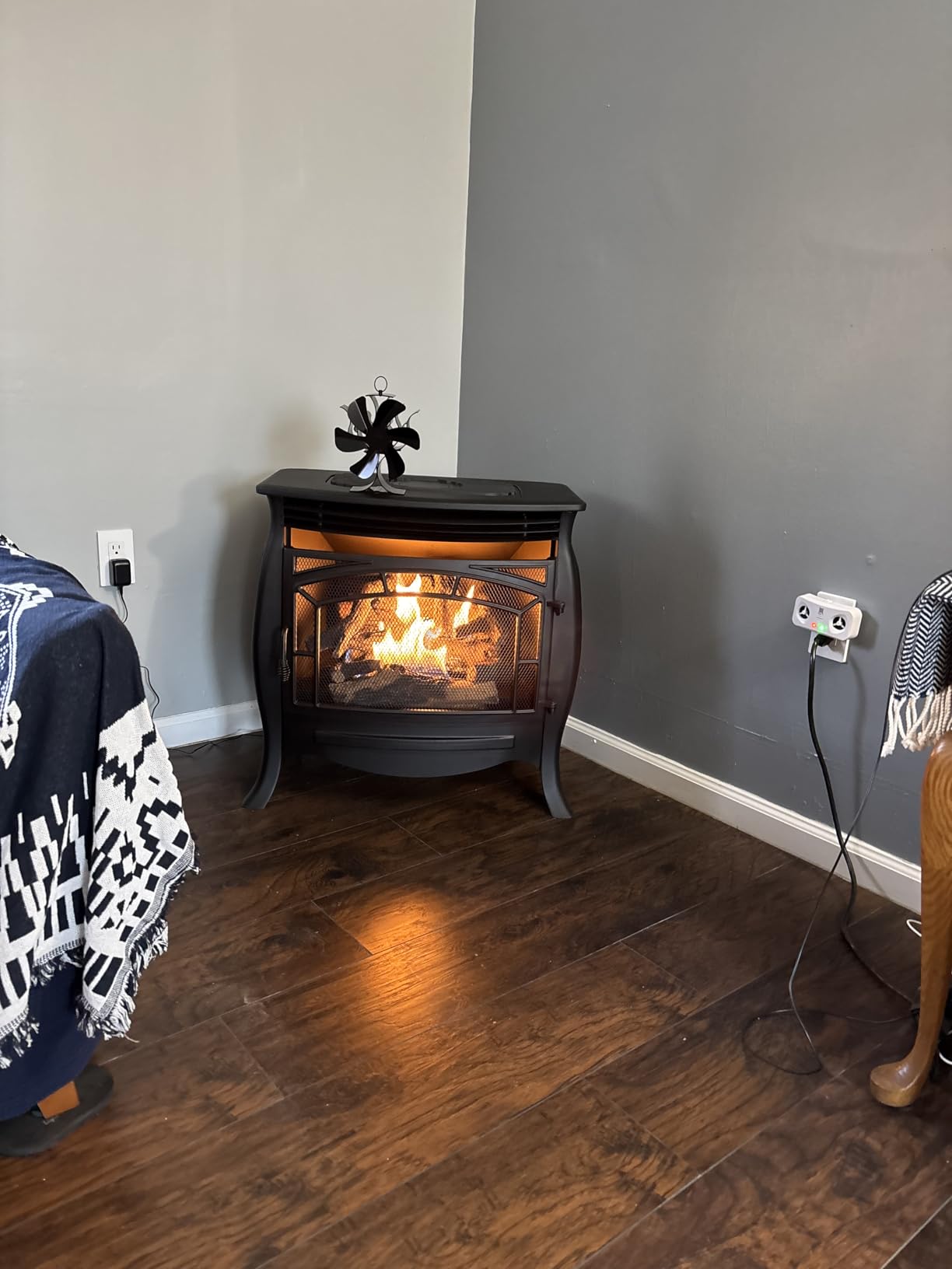 Duluth Forge Dual Fuel Ventless Gas Stove - 26,000 BTU, Remote Control, Matte Black Finish - Model# FDSR25 customer photo 1