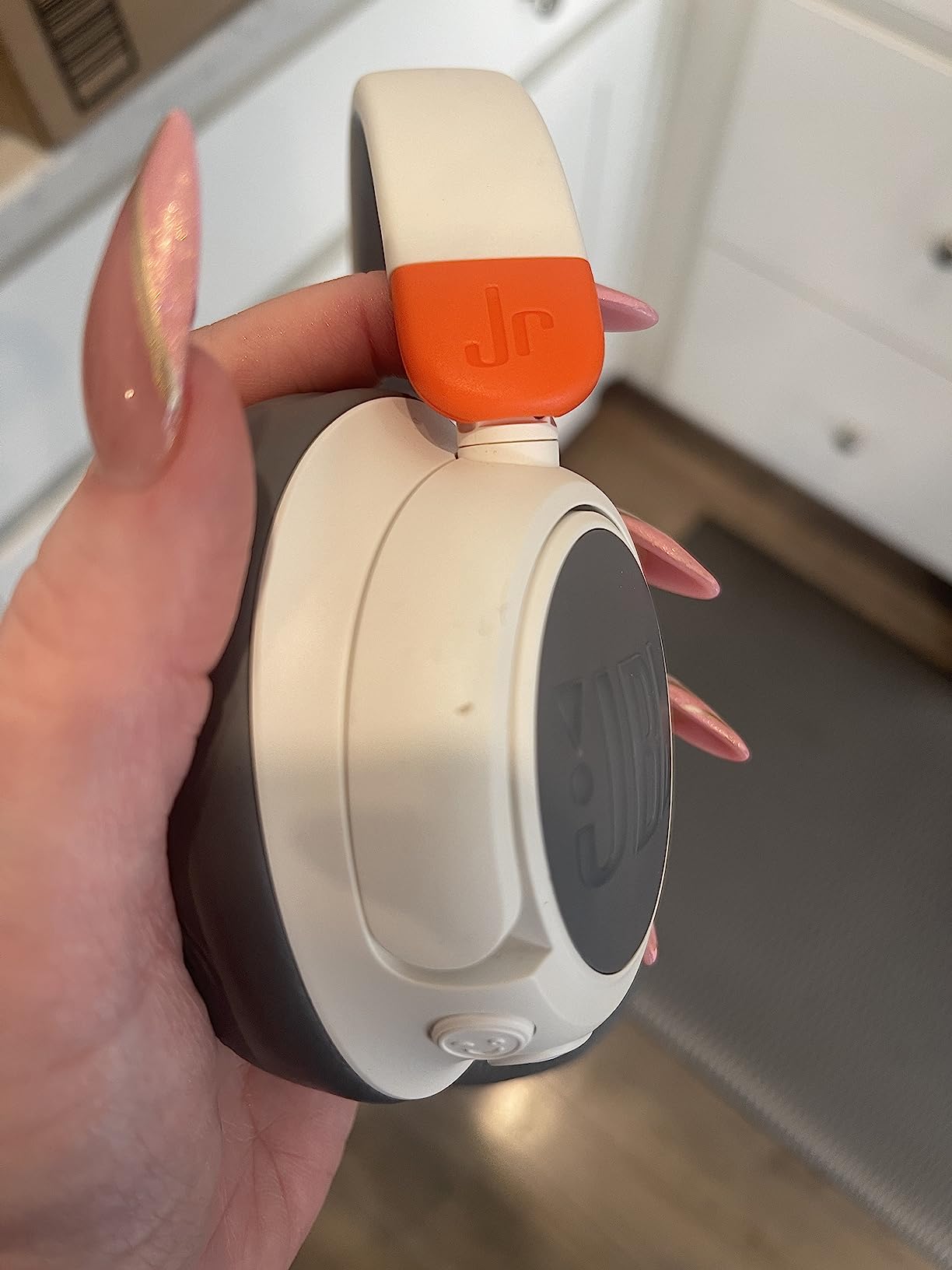 JBL JR 460NC - Cancelling Kids Headphones - White customer photo 1