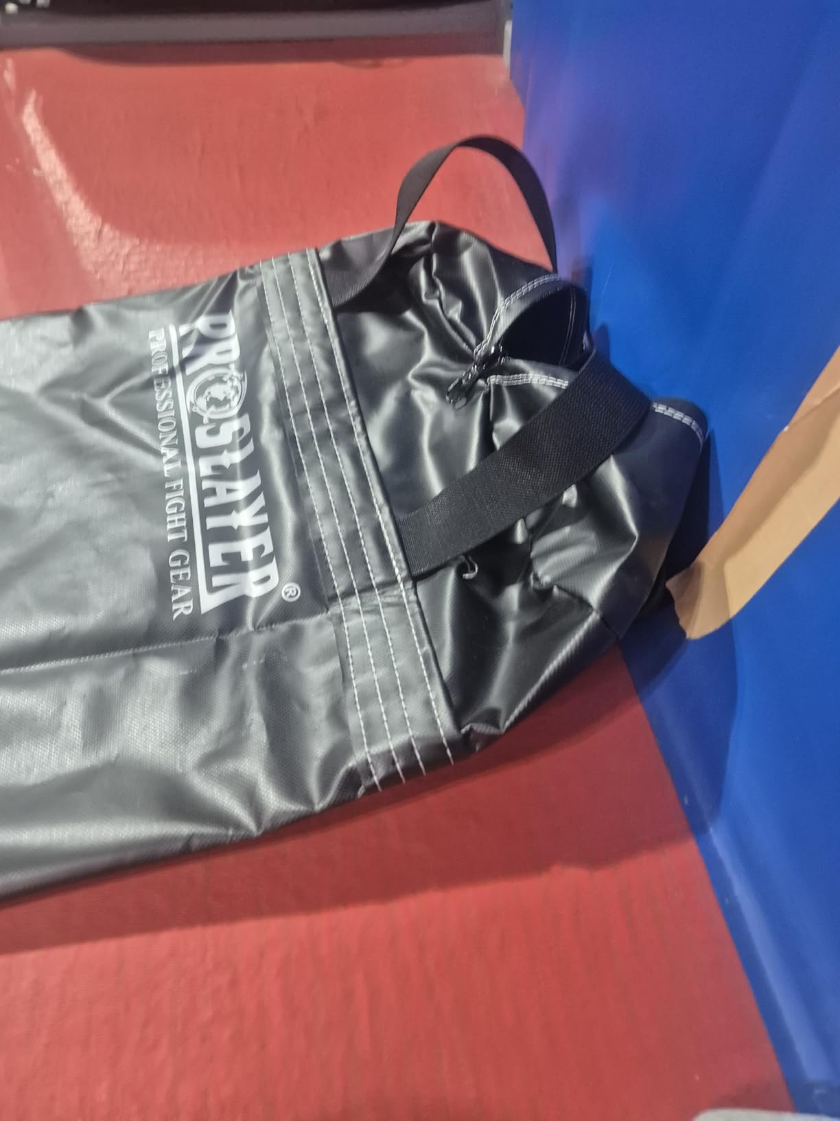 6ft Tall 150lb Muay Thai Kickboxing Boxing MMA Heavy Bag UNFILLED - Made in USA customer photo 2