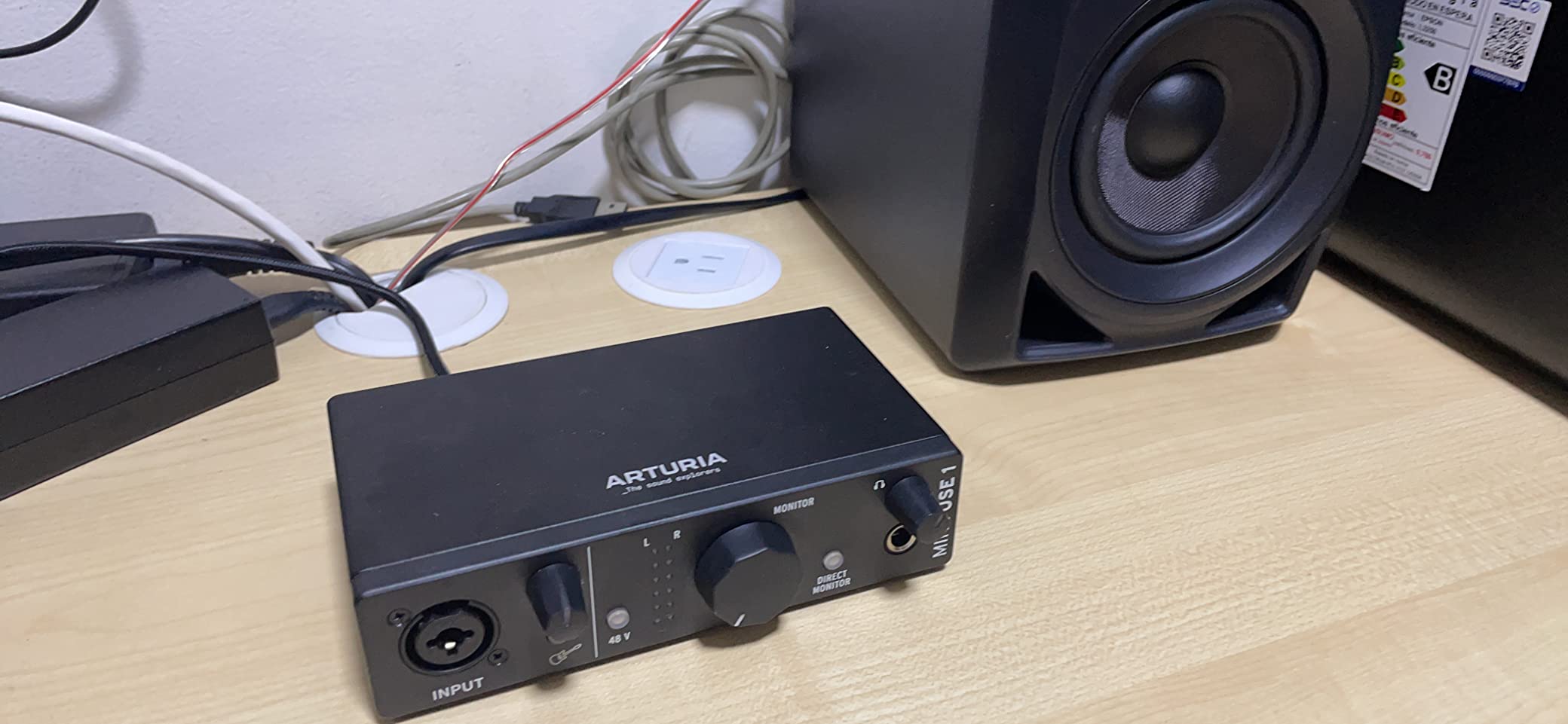 Arturia MiniFuse USB Audio & MIDI Interface, MiniFuse 1 customer photo 2