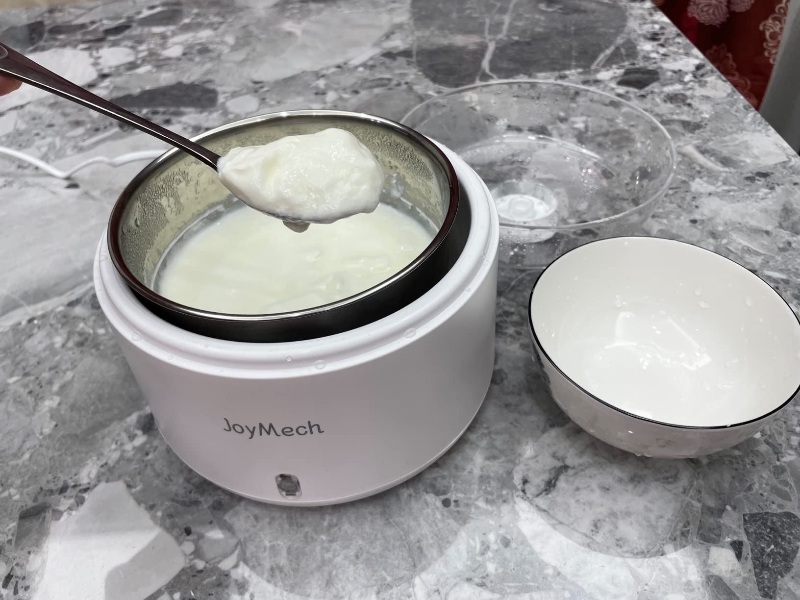 JoyMech Yogurt Maker, Compact Greek Yogurt Maker Machine with Constant Temperature Control, Stainless Steel Container, 1 Quart for Home Organic Yogurt customer photo 2