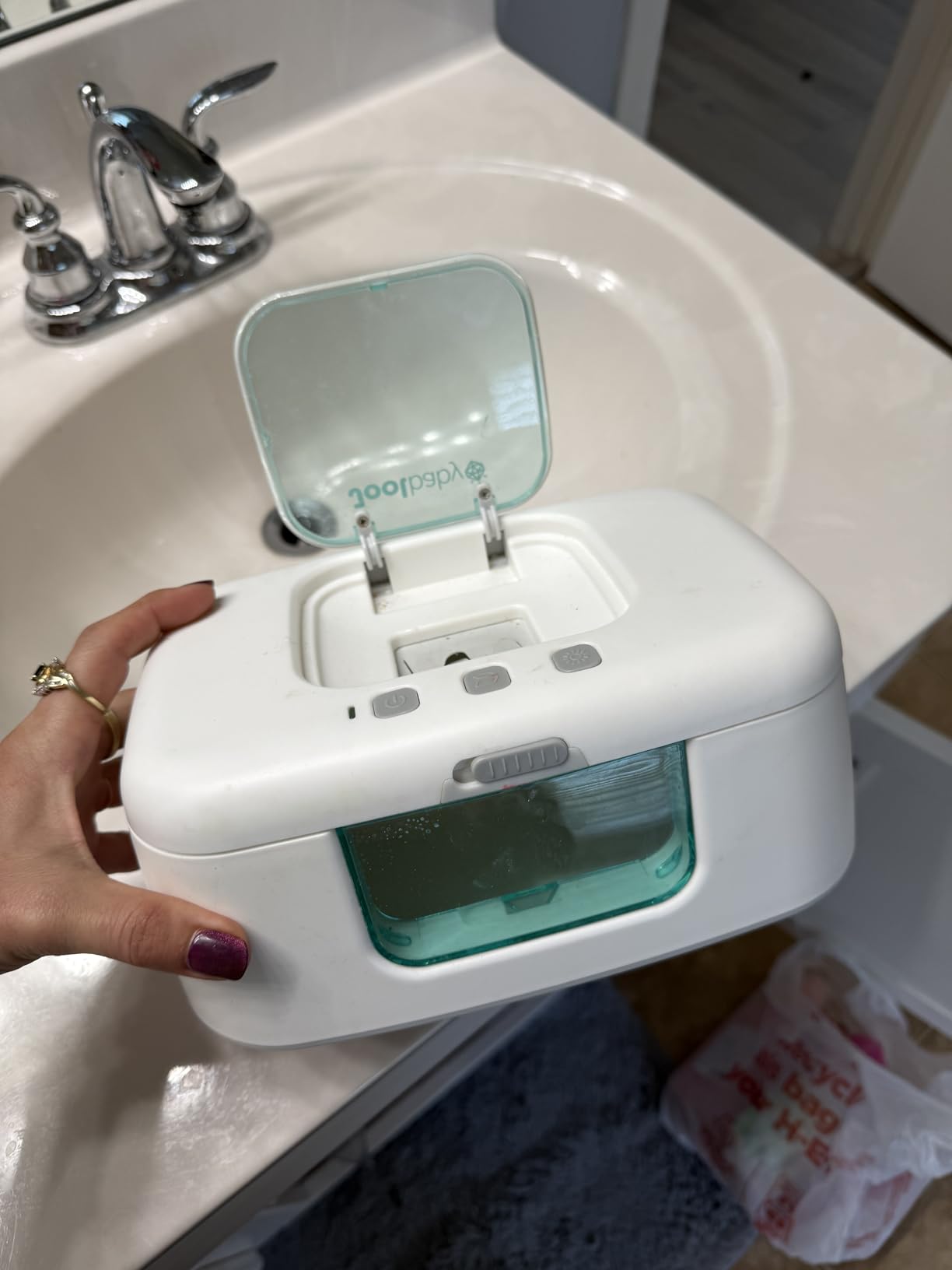 Jool Baby TinyBums Baby Wipe Warmer & Dispenser with LED Changing Light & On/Off Switch (Gray) customer photo 2