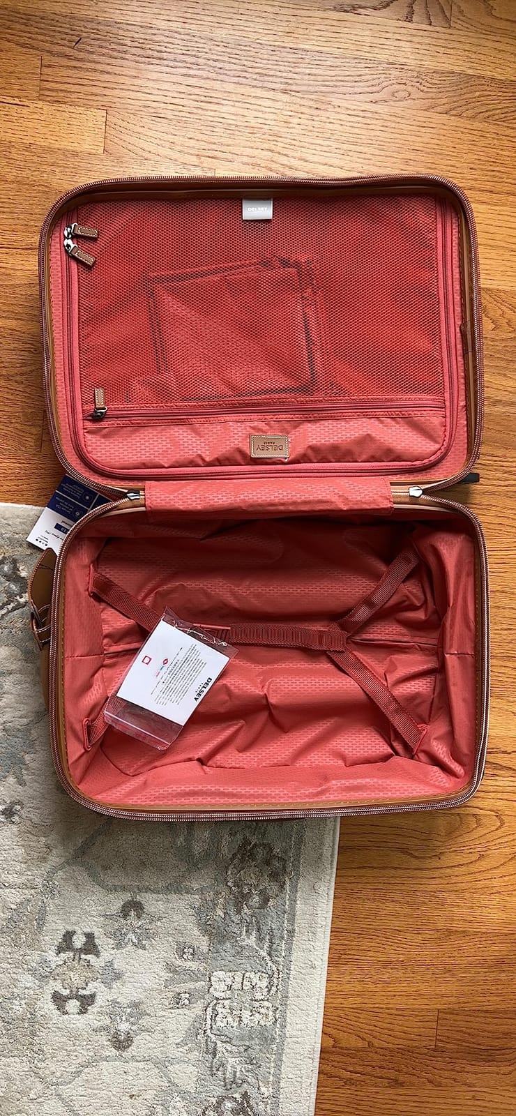 DELSEY PARIS Chatelet Air 2.0 Carry-On Plus Suitcase 20 Inch, Hardside Polycarbonate Luggage, Dual-Density Spinner Wheels, TSA Lock, USB Port, Chocolate Brown customer photo 2