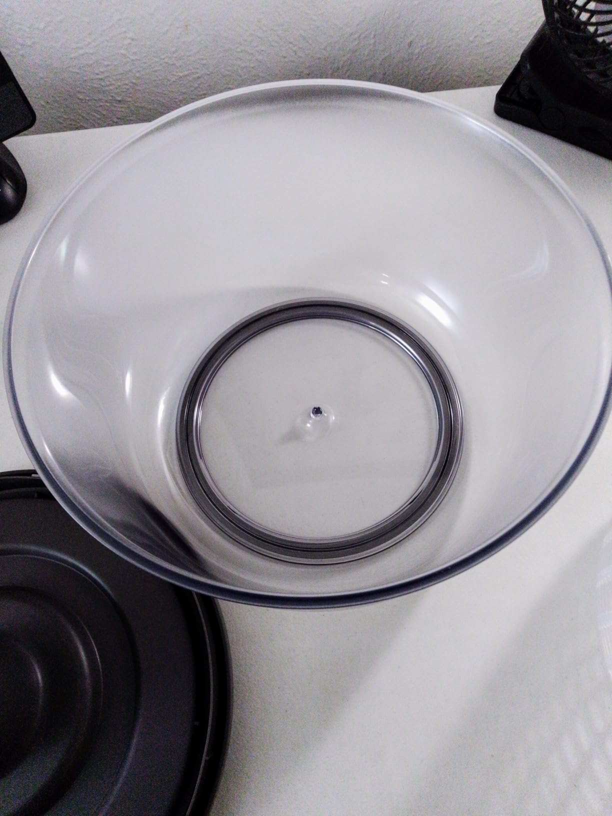 KitchenAid Universal Salad Spinner with Removable Bowl, Colander and One Handed Pump Mechanism, Large Bowl Nests and Features Non Slip Base, 7.43 Quart, Empire Red customer photo 1