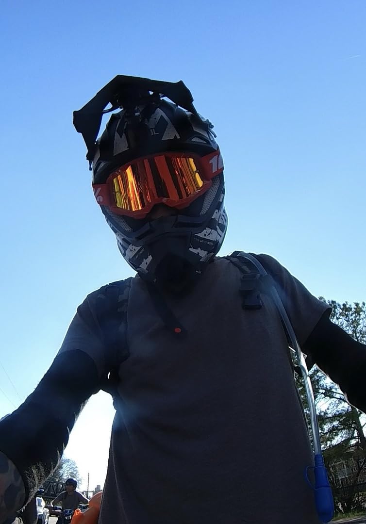 O'Neal 2 SRS Helmet Glitch customer photo 1