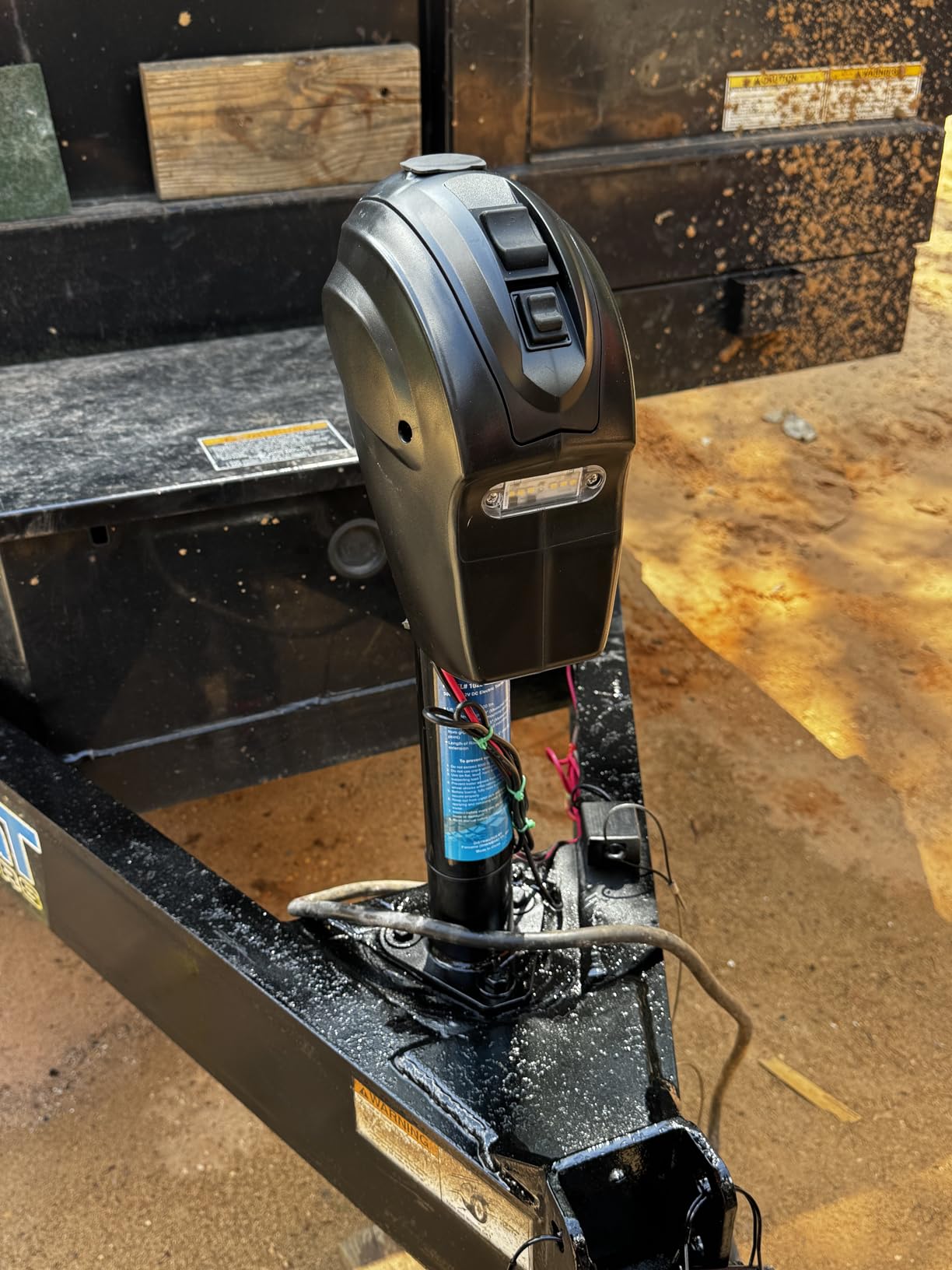 POLESTAR Electric Trailer Jack, 5000lbs Electric Power A-Frame Tongue Jack customer photo 1