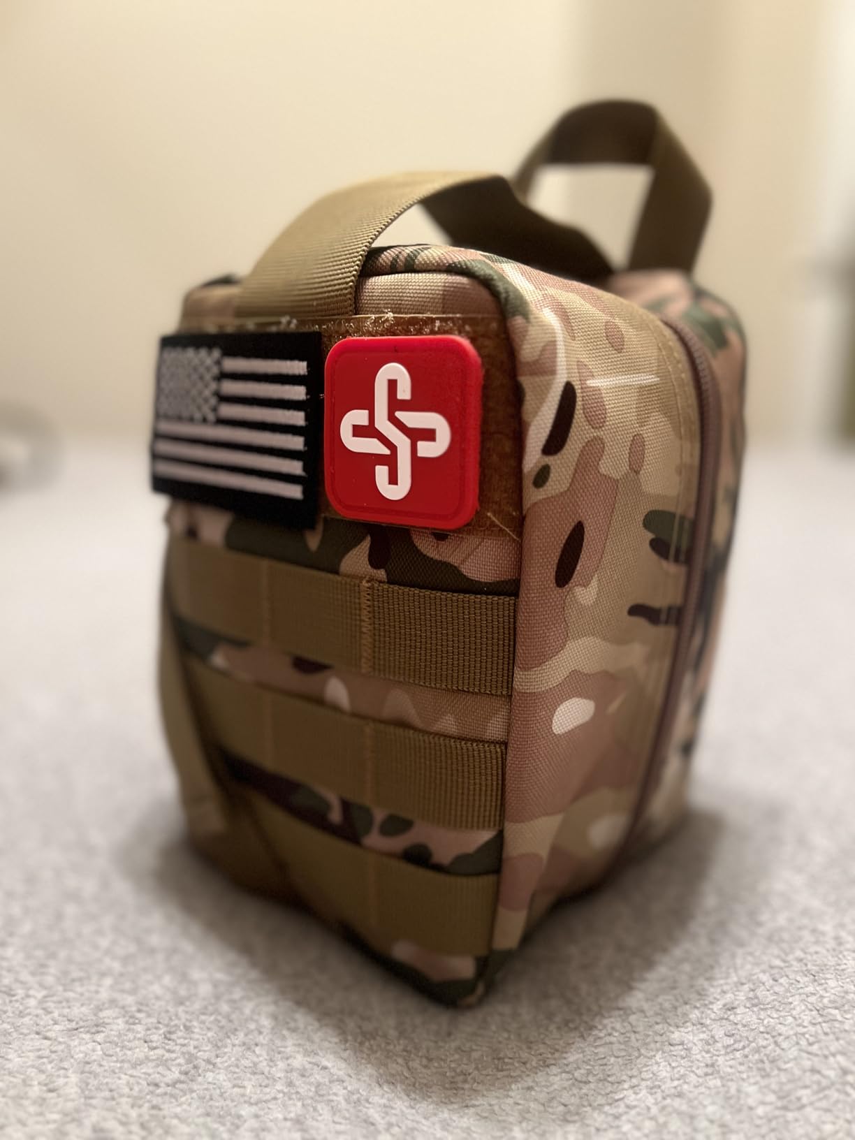 Survival Kit, 250Pcs Survival Gear First Aid Kit with Molle System Compatible Bag and Emergency Tent, Emergency Kit for Earthquake, Outdoor Adventure, Hiking, Hunting, Gifts for Men Women customer photo 2