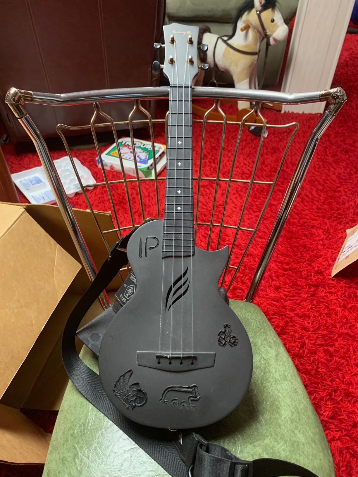 Enya NOVA U PRO 26-Inch Carbon Fiber Cutaway Tenor Ukulele, Black | Waterproof Body, Resists Humidity, Heat and Cold, Lightweight 1.65 lb, Fuller Resonance, Kit: Case, Strap, Capo, Strings customer photo 1