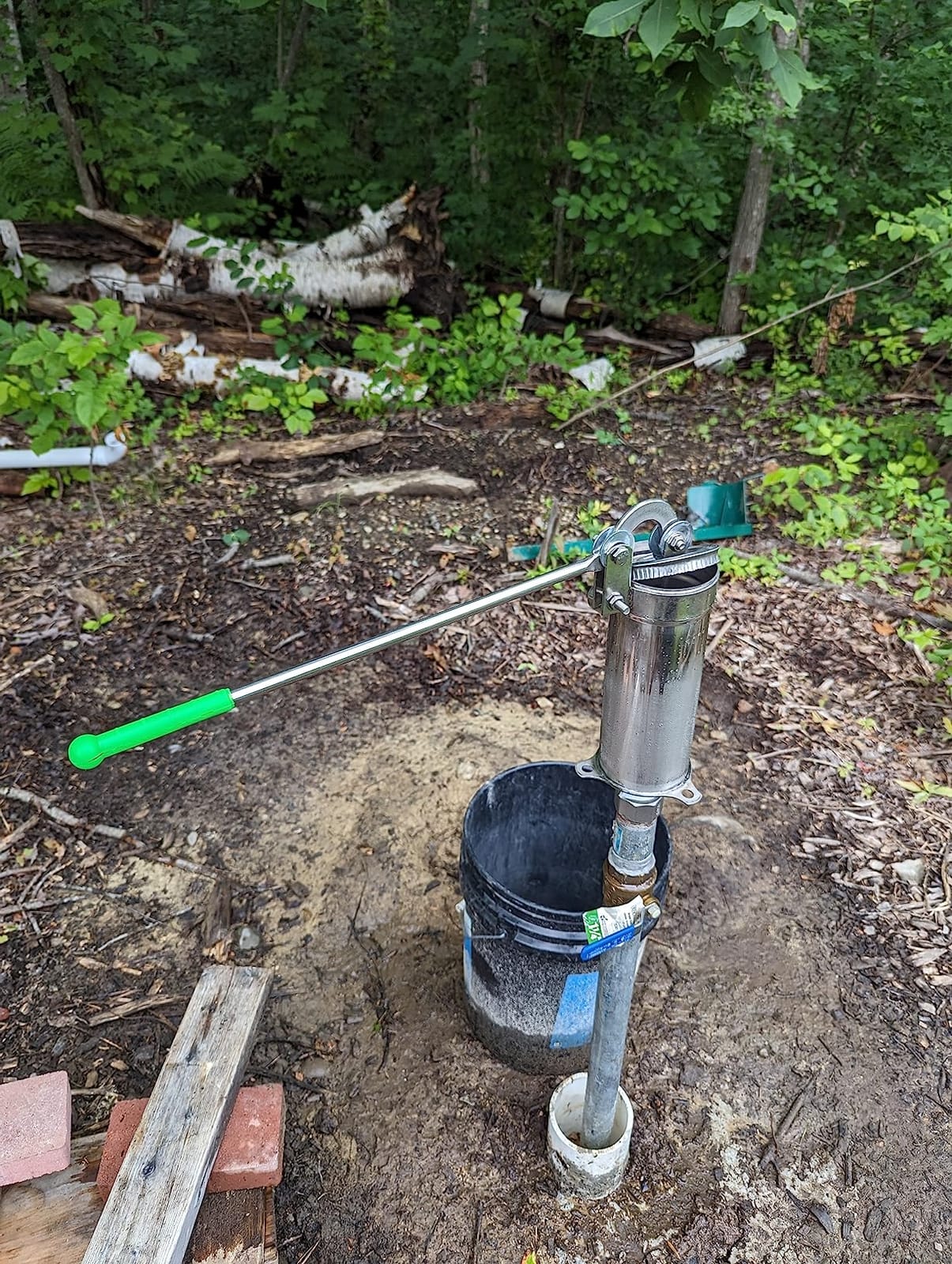 Locci Stainless Steel Manual Hand Well Pump, Heavy Duty Deep Well Hand Pitcher Pump with Integrated Base Design, Corrosion-Resistant Water Pump for Farm, Garden, Homestead & Emergency Water Supply customer photo 1