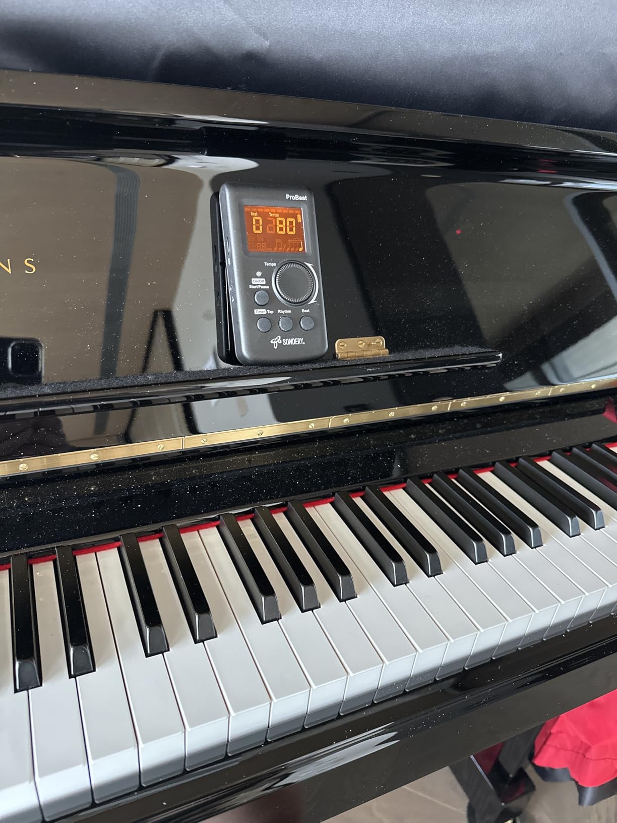 Sondery Digital Metronome Rechargeable Vocal Counting for Piano Guitar Drum customer photo 2