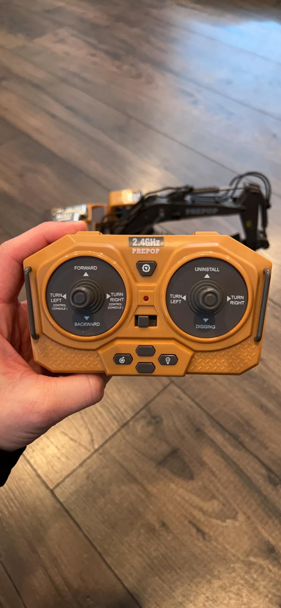 PREPOP RC Excavator, Remote Control Construction Toy Vehicle customer photo 2